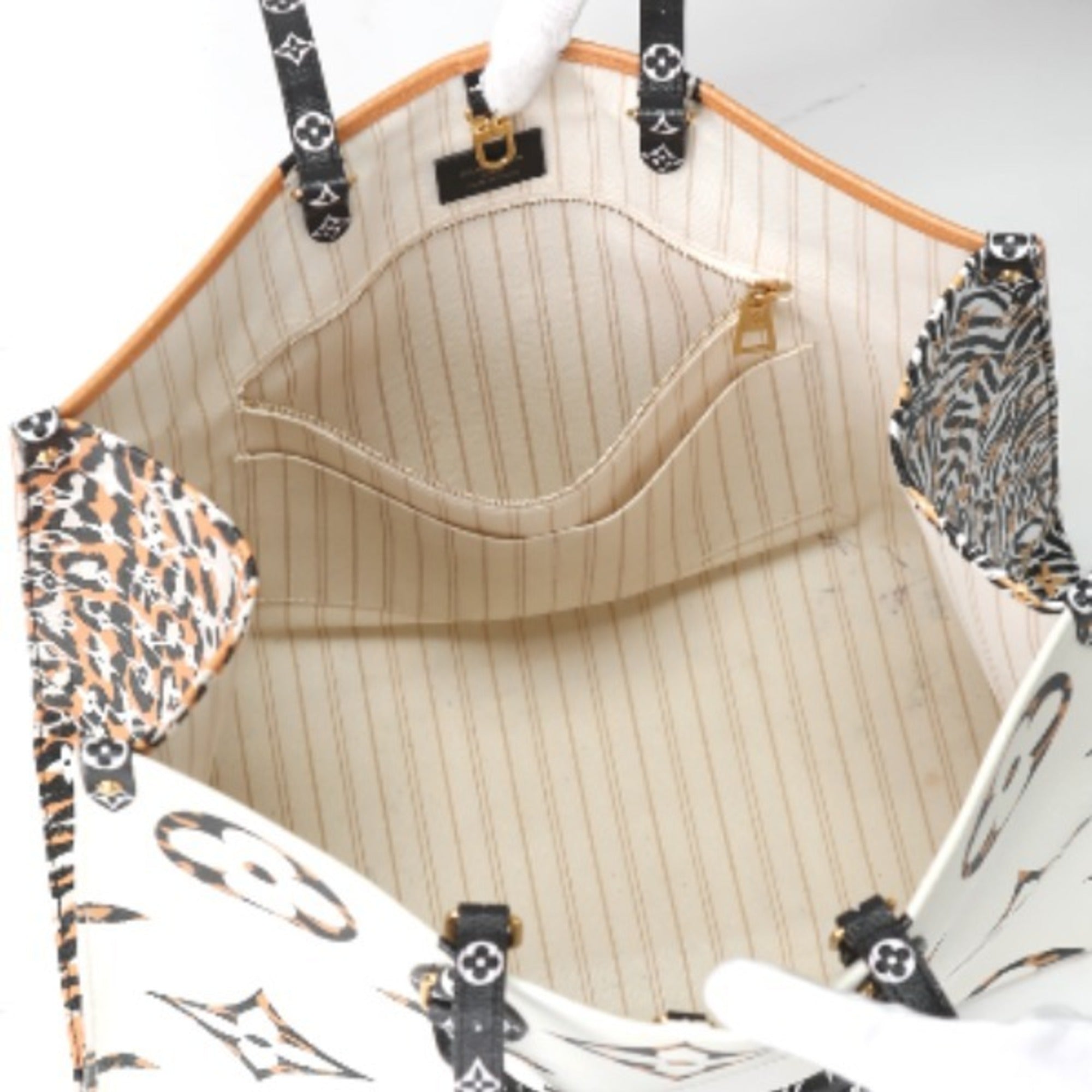 Louis Vuitton Orange White Tote Bag (Pre-Owned)