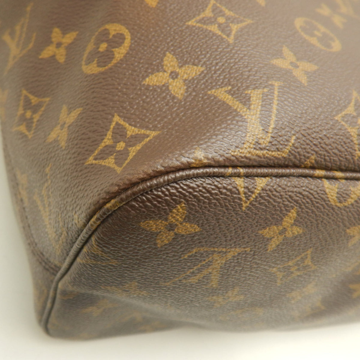 Louis Vuitton Brown Monogram Canvas Tote Bag (Pre-Owned)