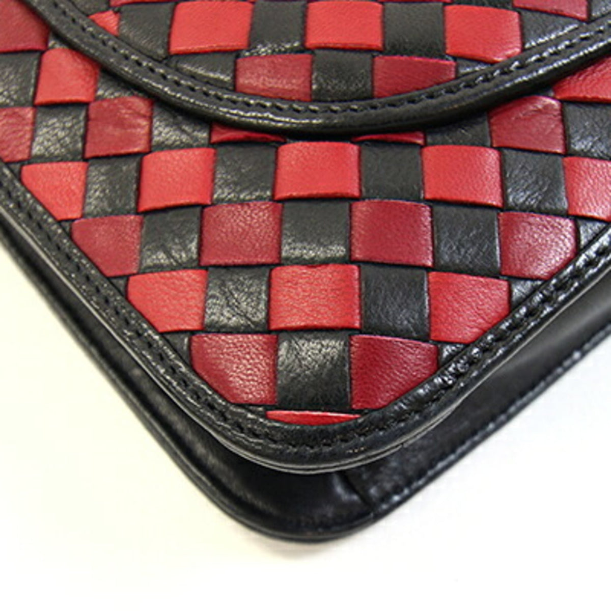 Bally Black Red Color Leather Handbag (Pre-Owned)