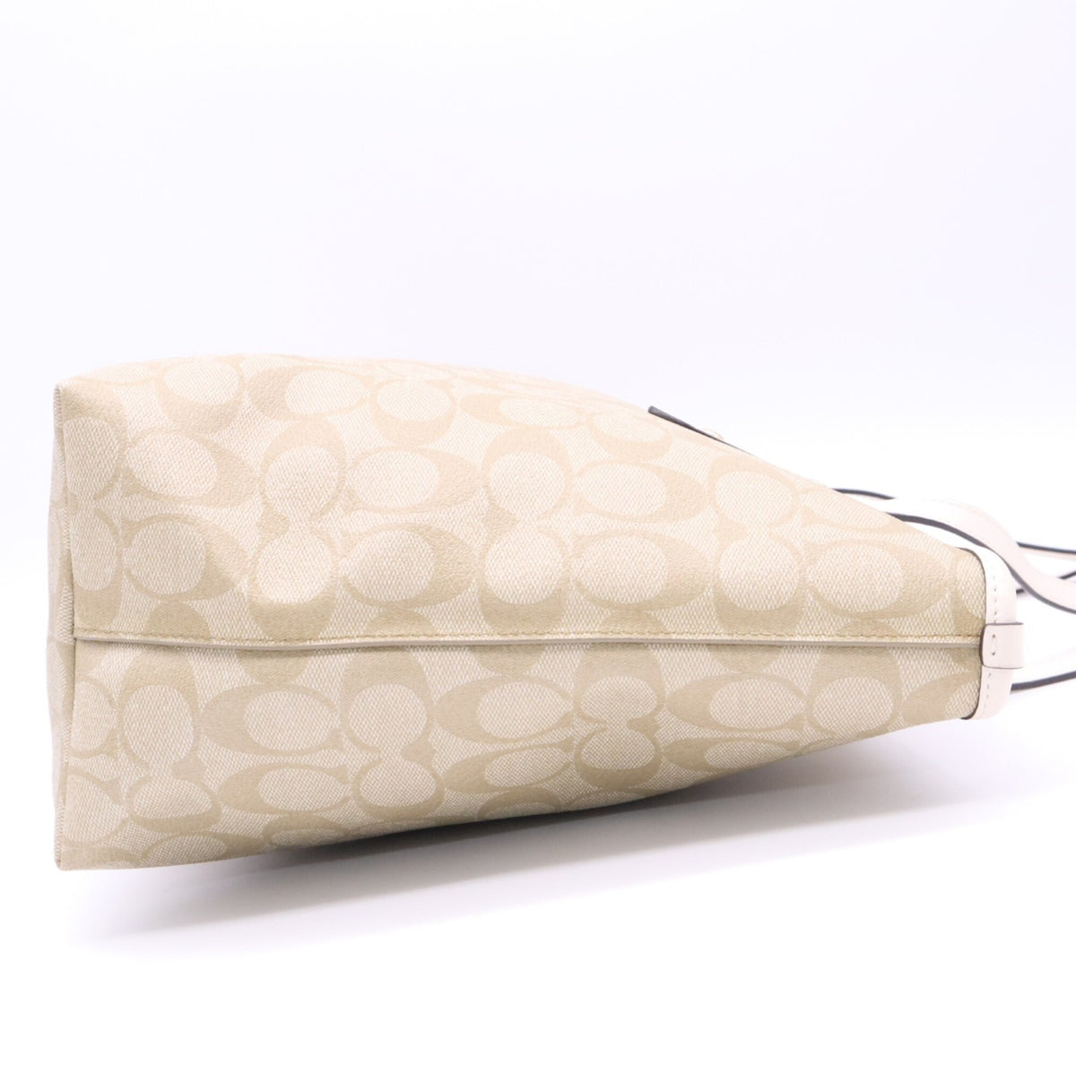 Coach Beige White Canvas Tote Bag (Pre-Owned)