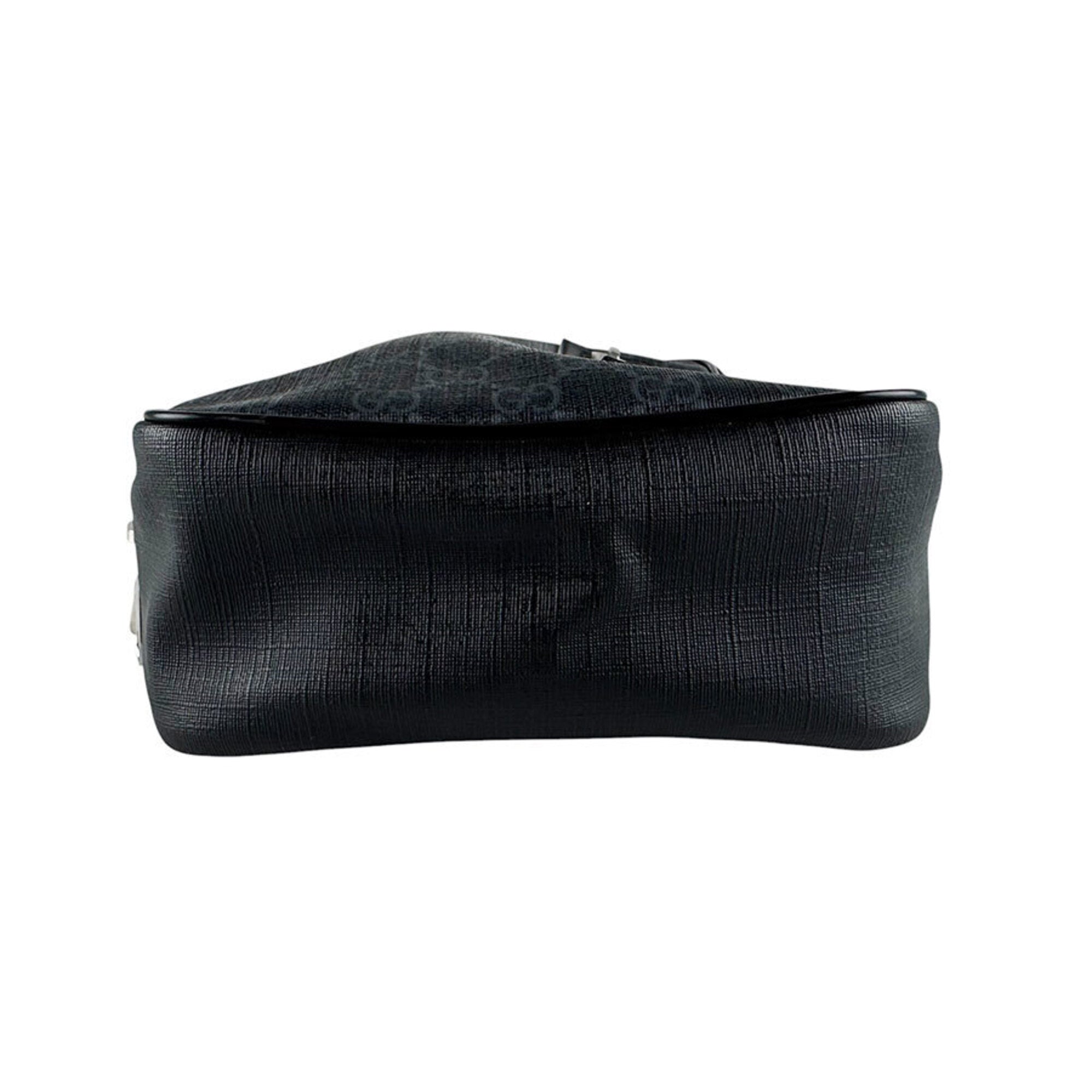 Gucci Black Gg Supreme Sling Bag (Pre-Owned)