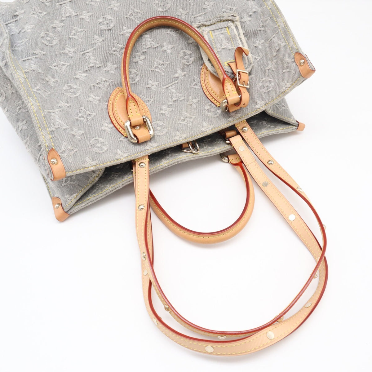 Louis Vuitton Beige Blue Cotton Handbag (Pre-Owned)