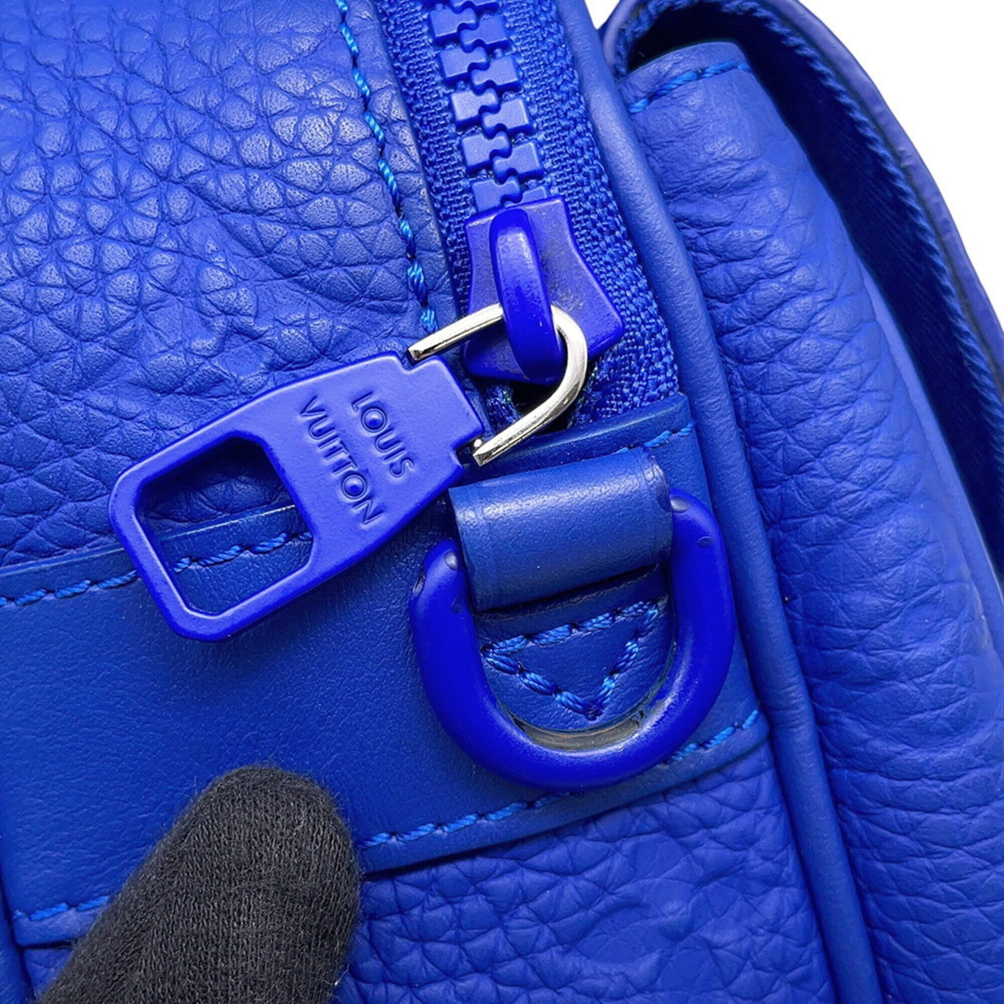 Louis Vuitton Blue Monogram Monogram Handbag Shoulder Bag (Pre-Owned)