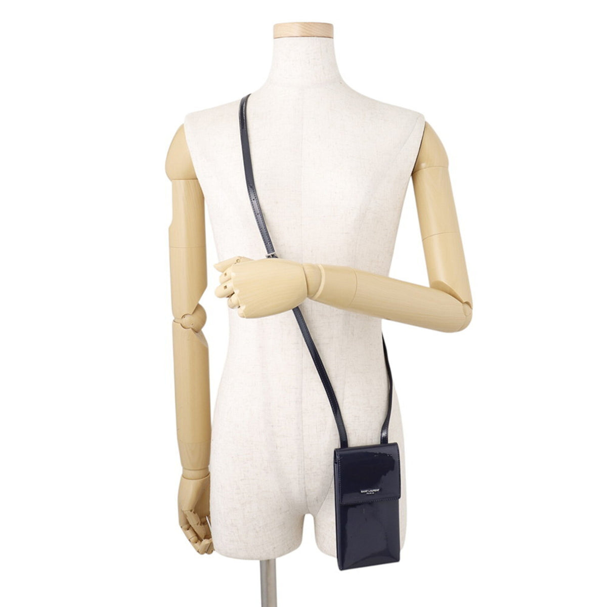 Yves Saint Laurent Navy Patent Leather Shoulder Bag (Pre-Owned)