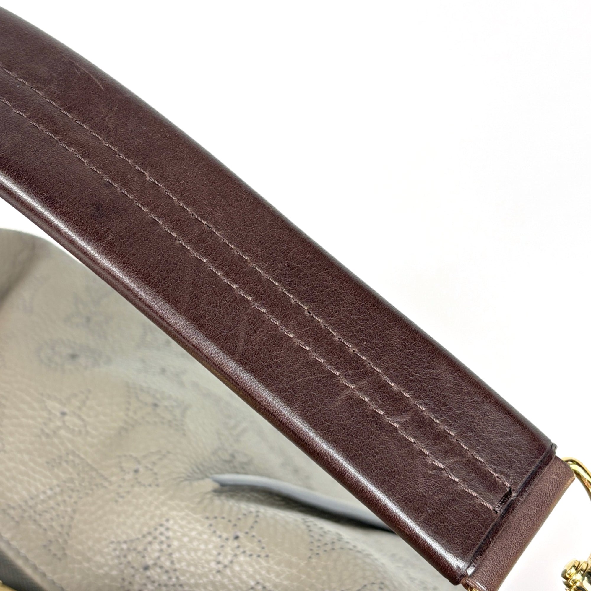 Louis Vuitton Mahina Taupe Mahina Leather Handbag (Pre-Owned)