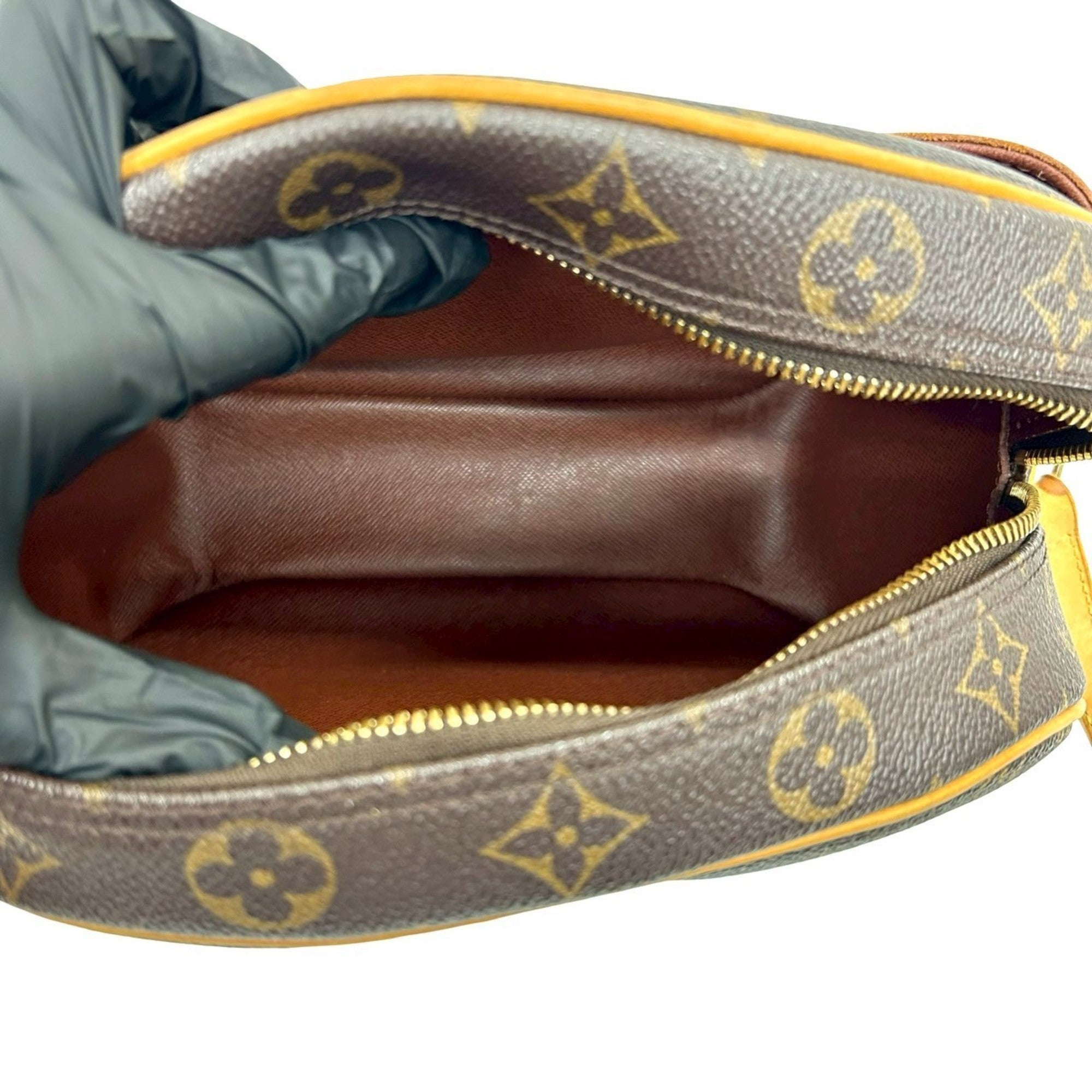 Louis Vuitton Brown Leather Pvc Pochette Shoulder Bag (Pre-Owned)