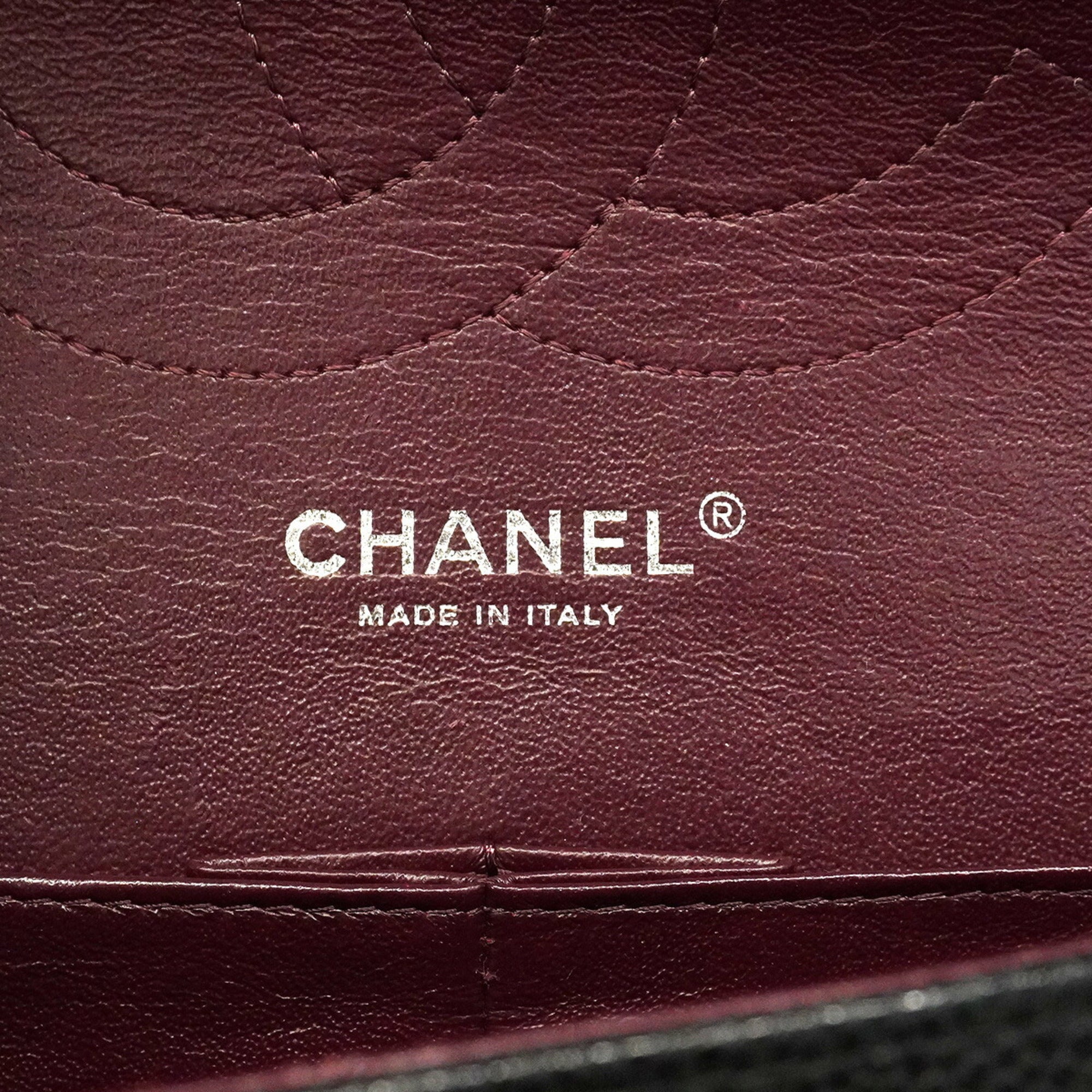 Chanel Black Grained Calfskin Shoulder Bag (Pre-Owned)