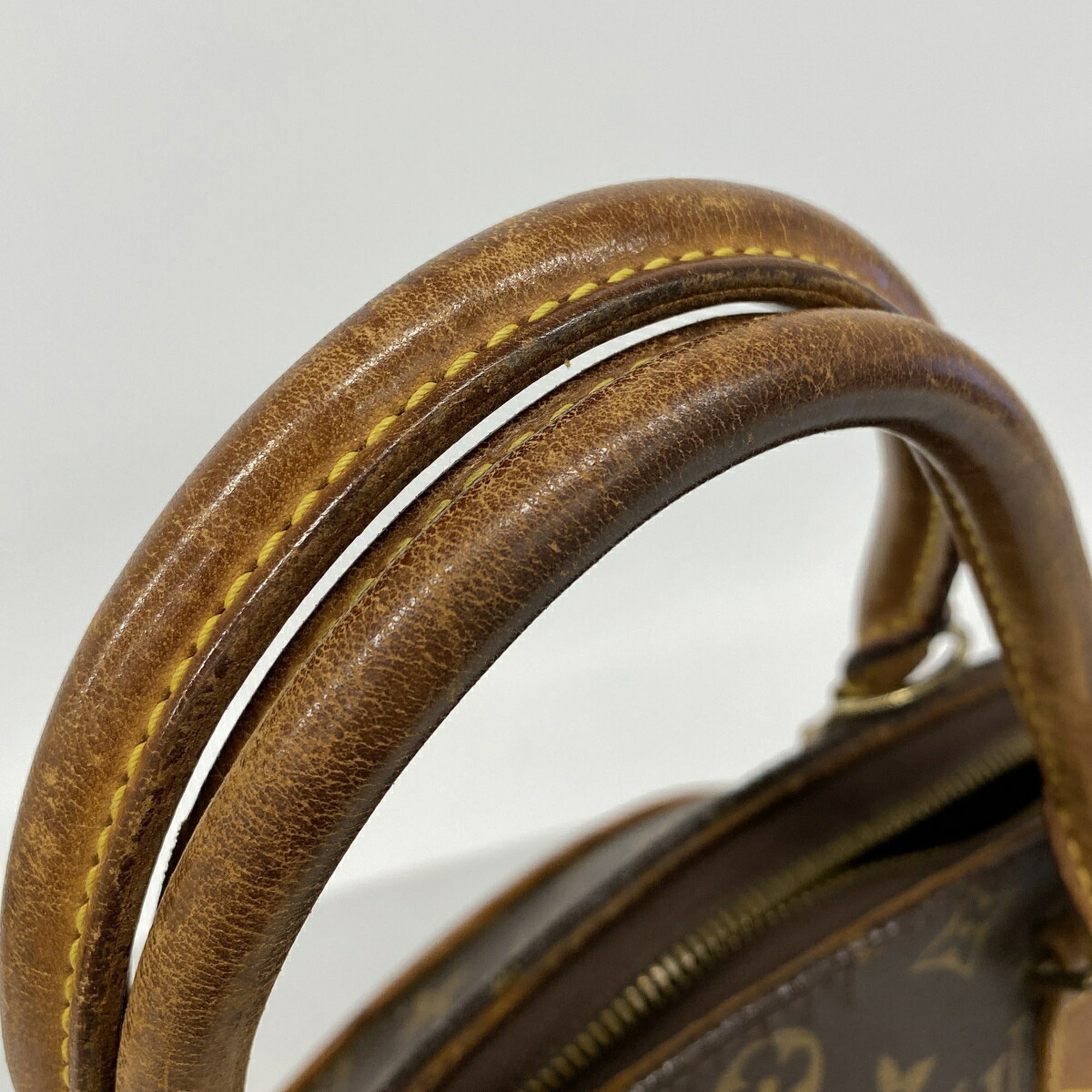 Louis Vuitton Brown Handbag (Pre-Owned)