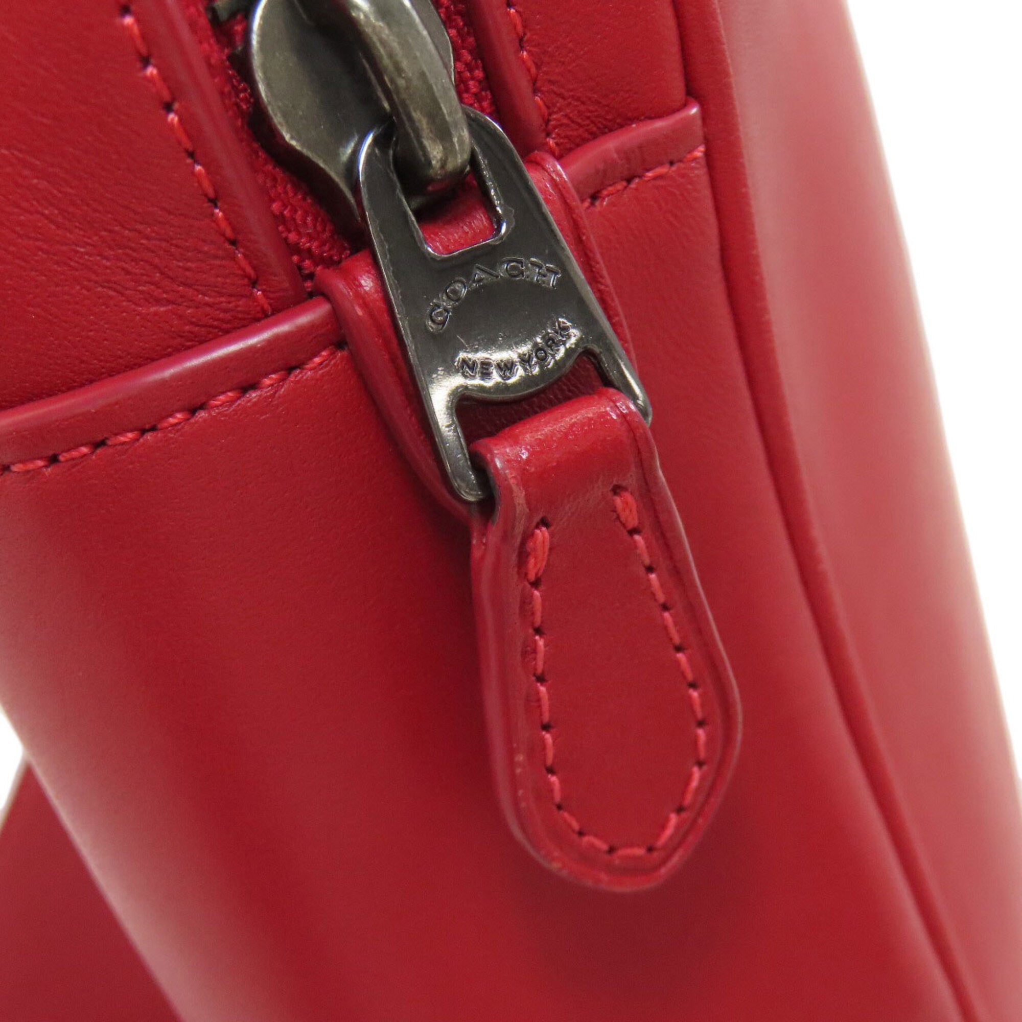 Coach Red Color Leather (Pre-Owned)