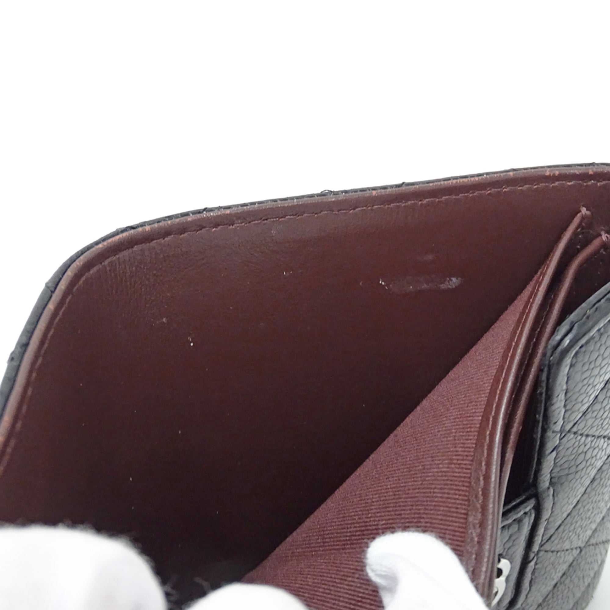 Chanel Black Grained Calfskin Wallet (Bi-Fold) (Pre-Owned)