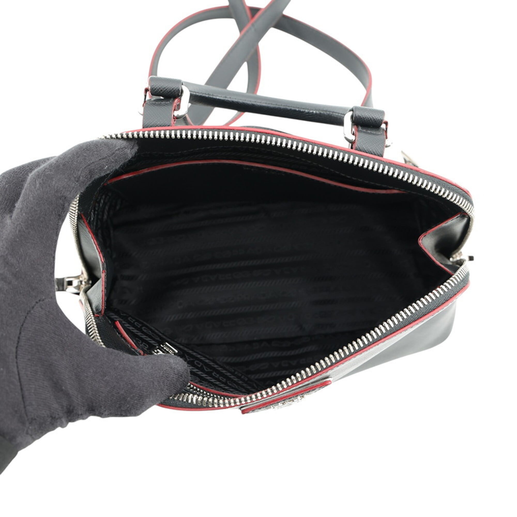 Prada Black Red Color Leather Handbag (Pre-Owned)