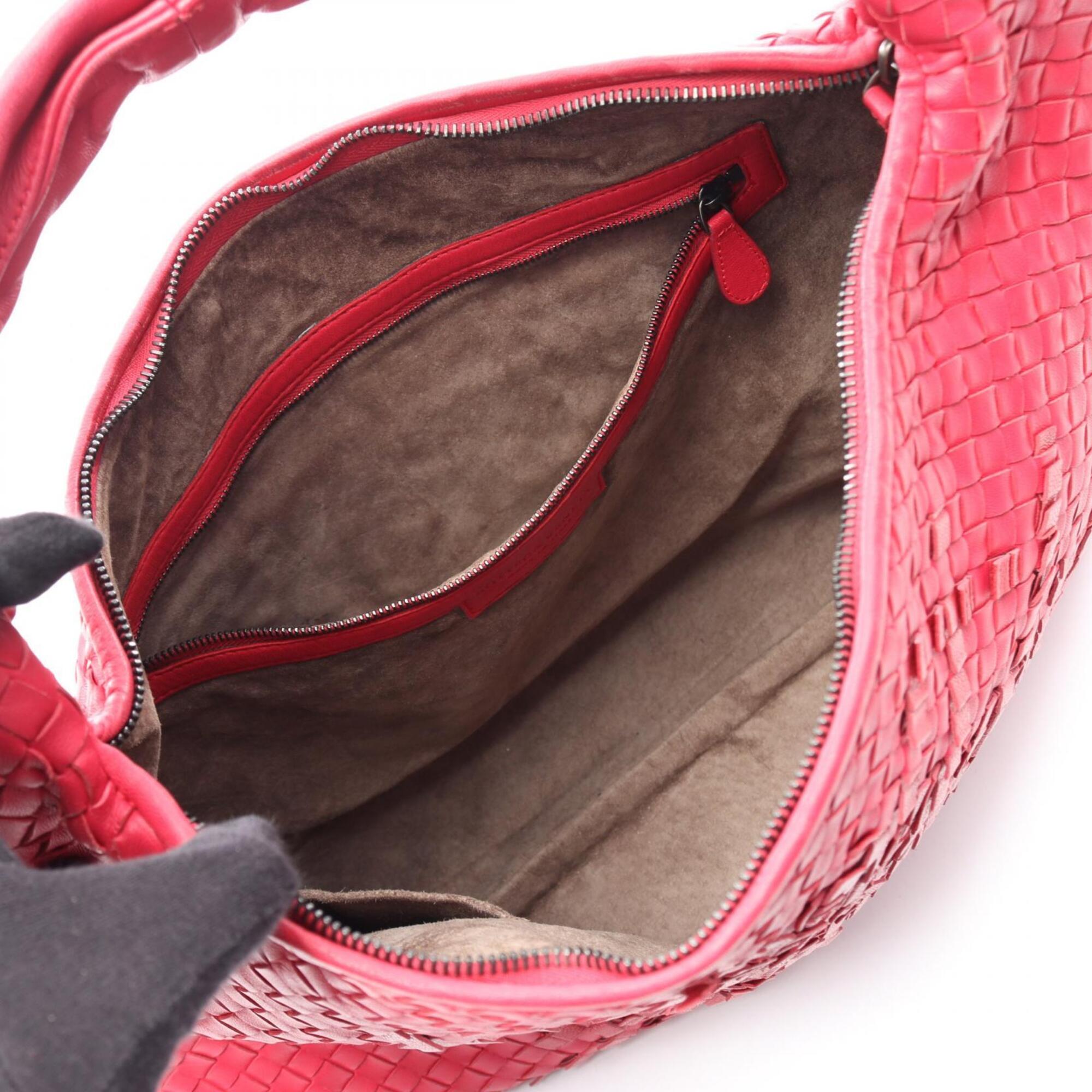 Bottega Veneta Pink Red Color Leather Handbag (Pre-Owned)