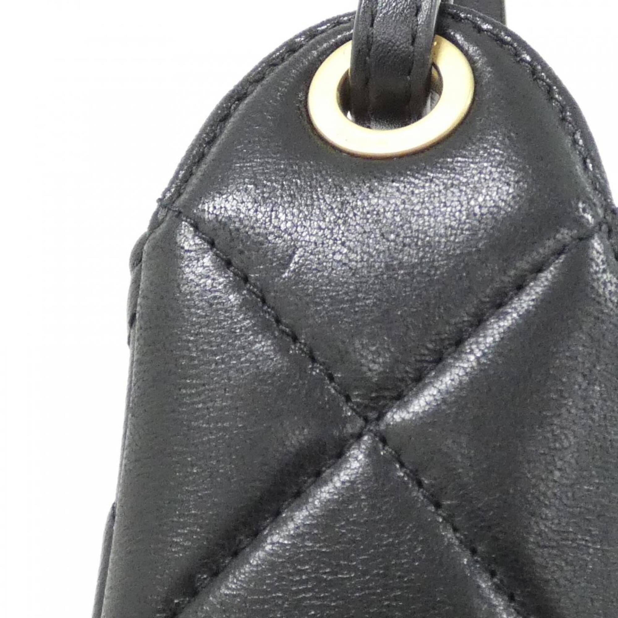 Chanel Black Leather Shoulder Bag (Pre-Owned)
