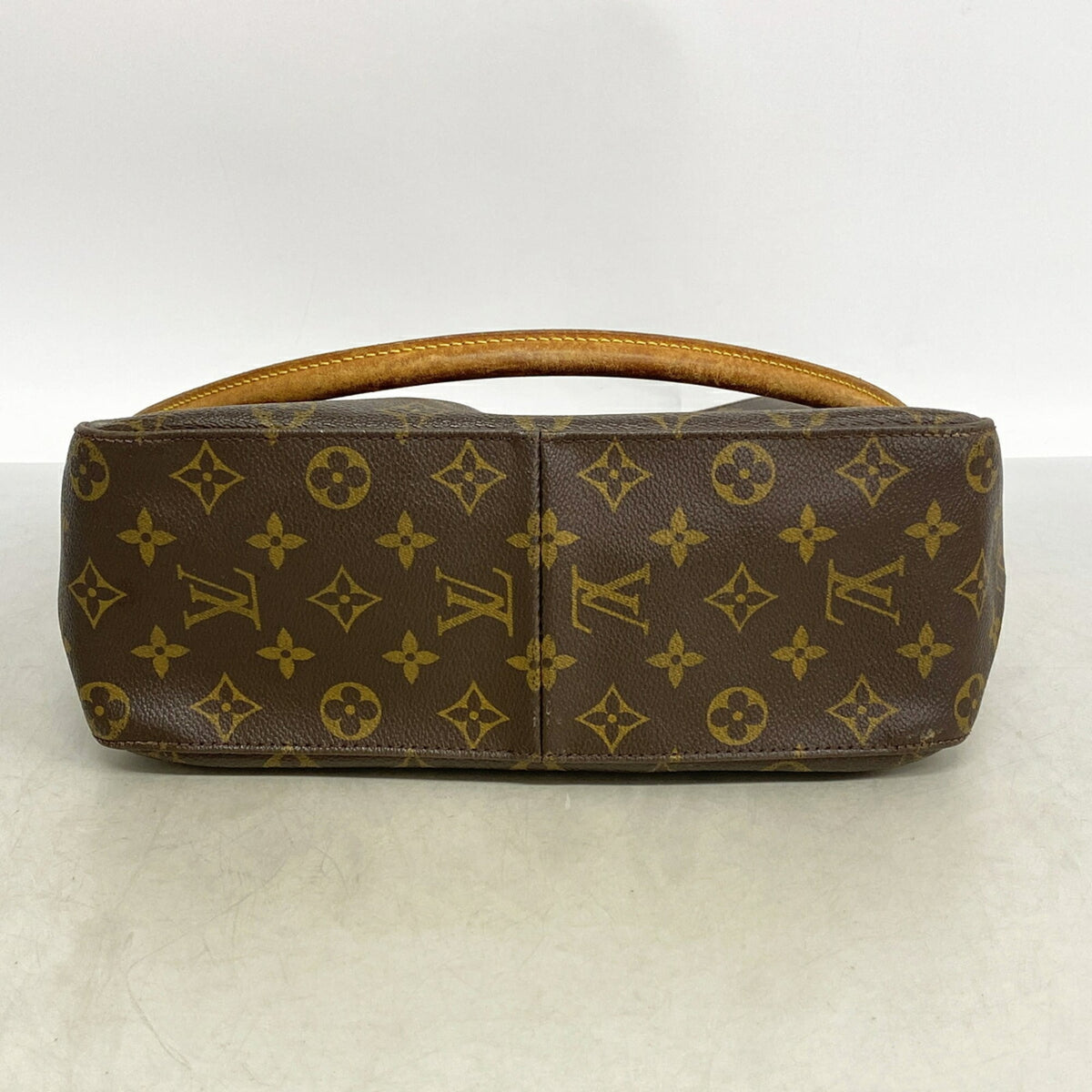 Louis Vuitton Brown Shoulder Bag (Pre-Owned)