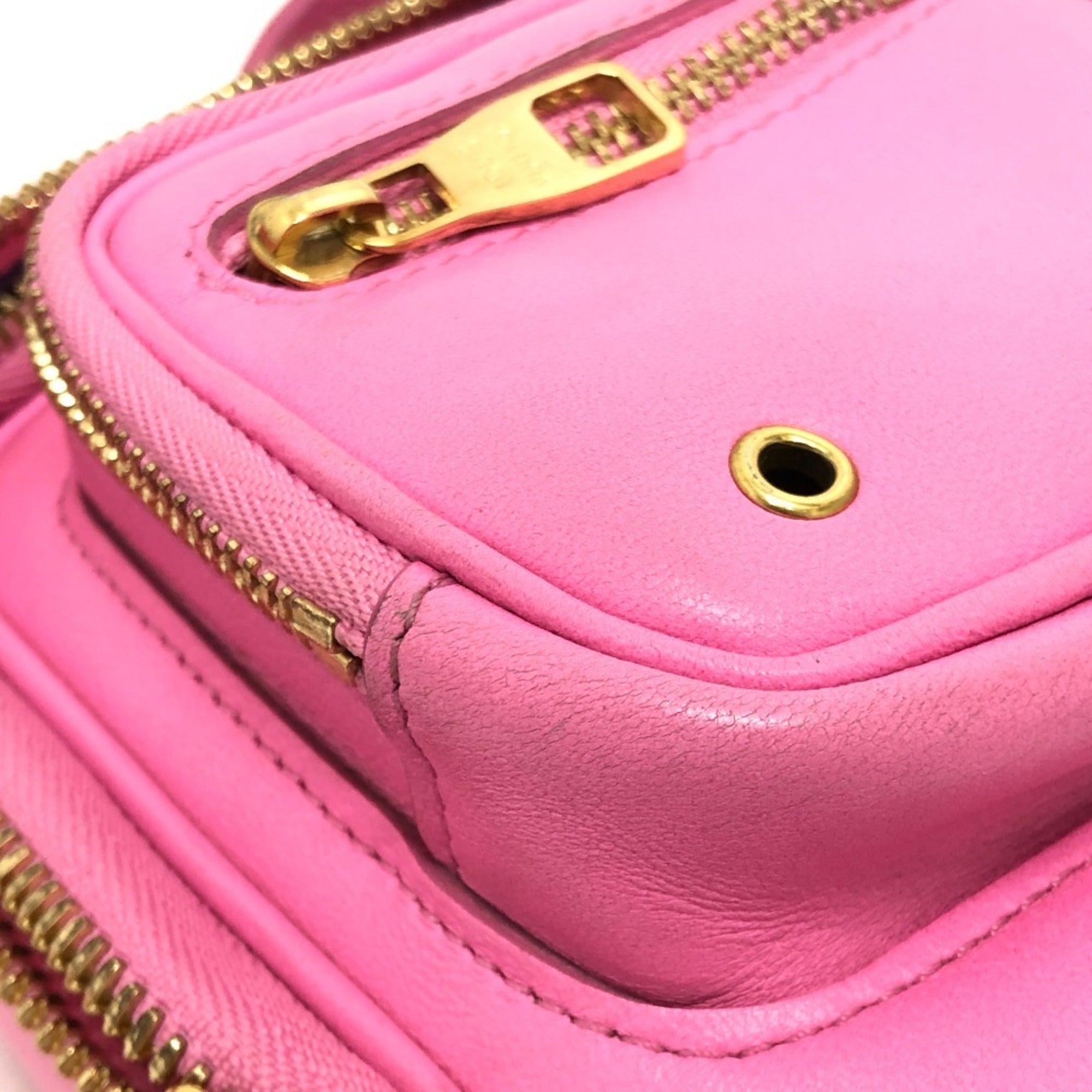 Louis Vuitton Pink Rose Leather Shoulder Bag (Pre-Owned)