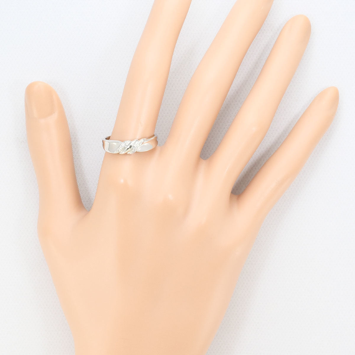 Unbranded Platinum Platinum 900 Band Ring (Pre-Owned)