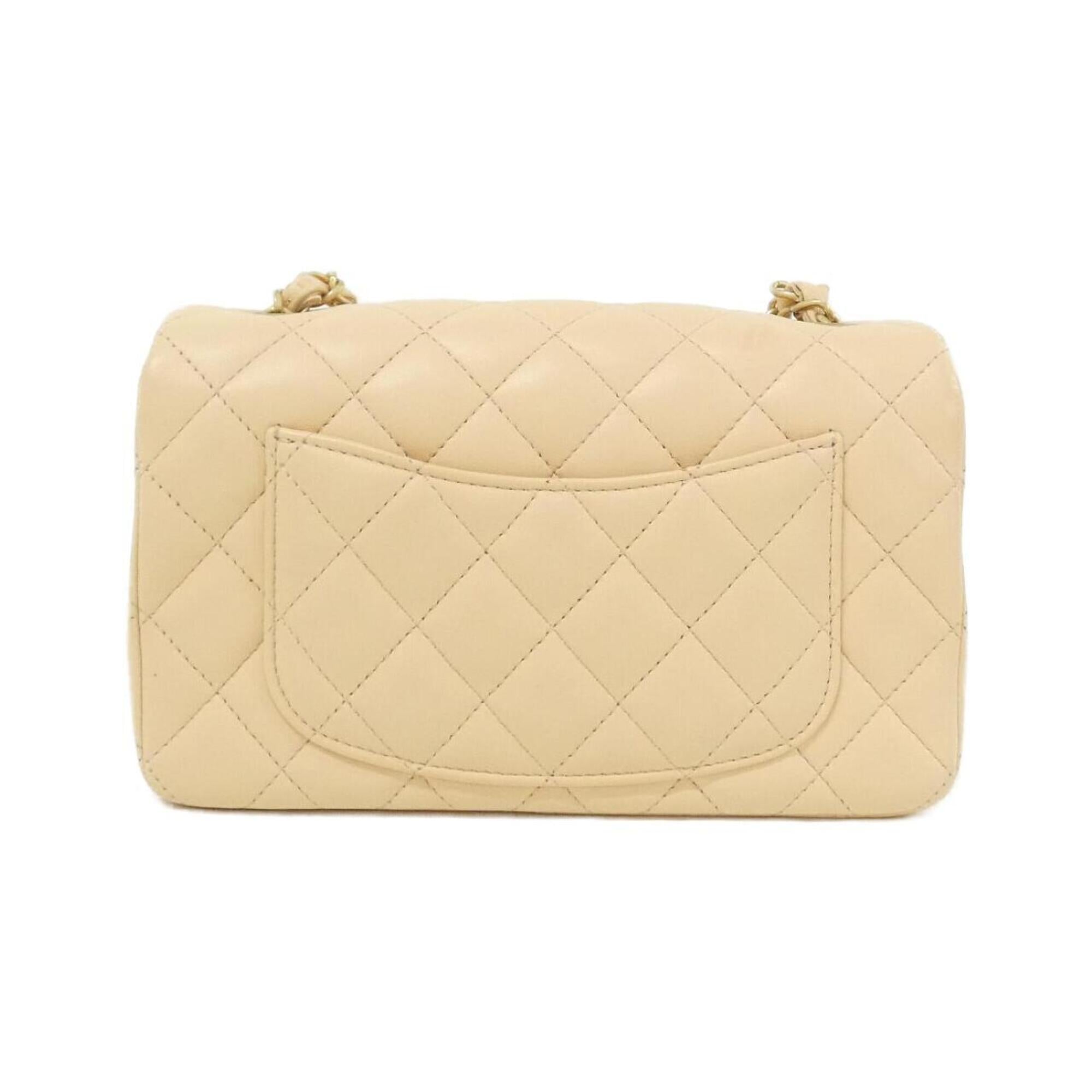 Chanel Beige Leather Shoulder Bag (Pre-Owned)