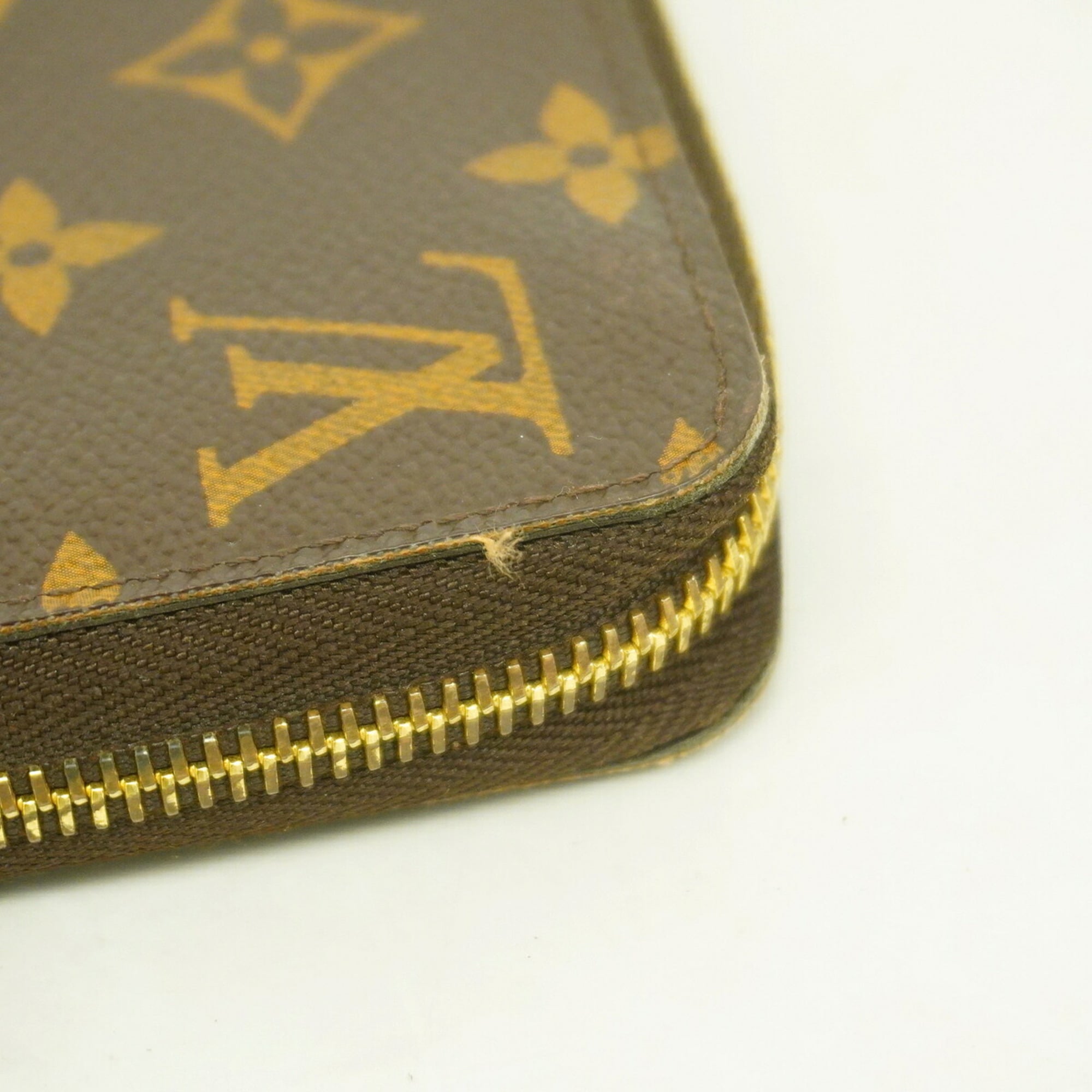 Louis Vuitton Brown Long Wallet (Bi-Fold) (Pre-Owned)