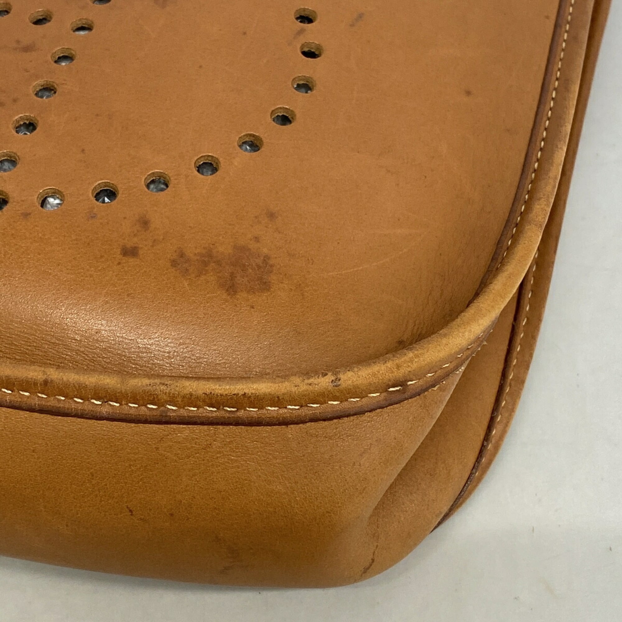 Hermes Natural Vache Leather Shoulder Bag (Pre-Owned)