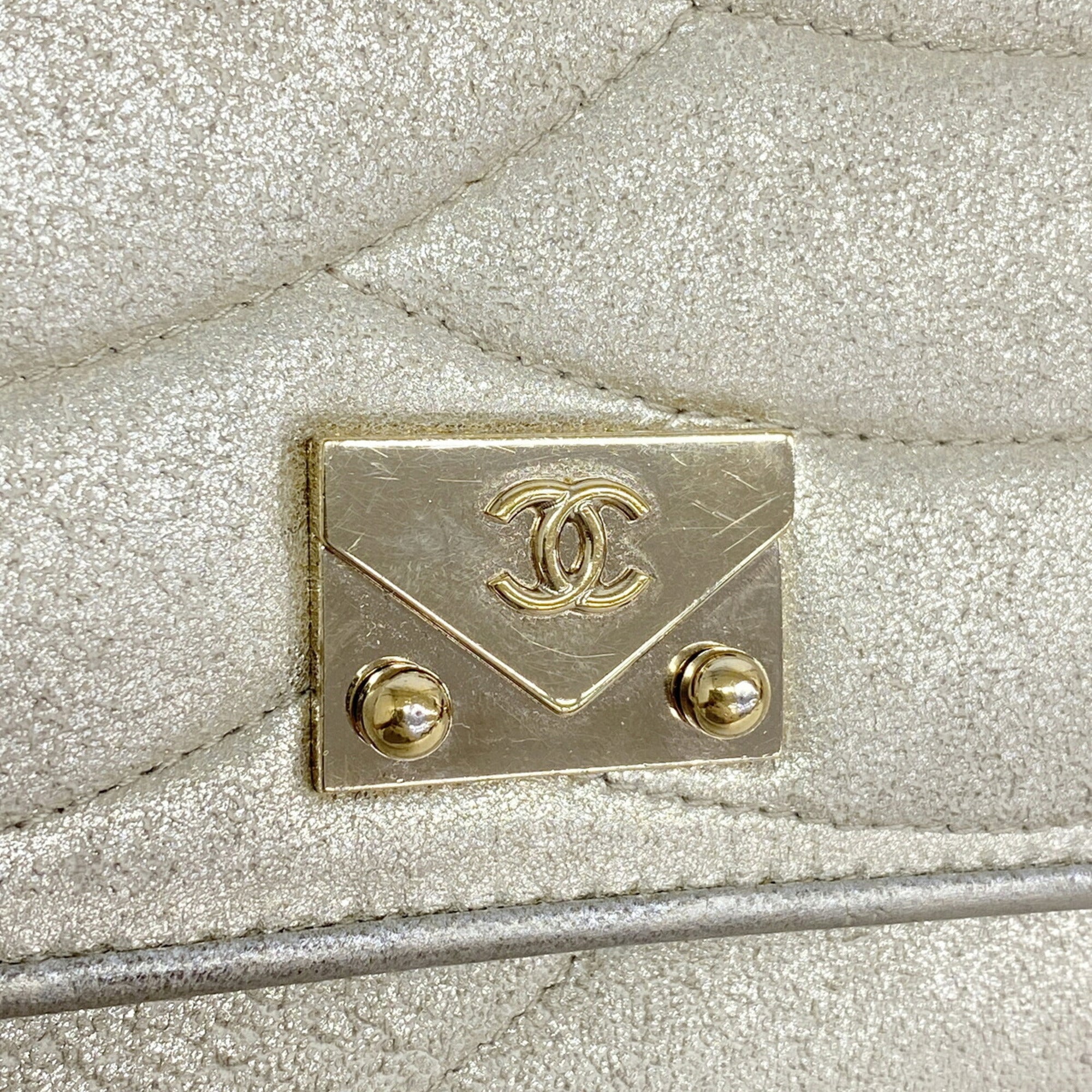 Chanel Gold Leather Chain/Shoulder Wallet (Pre-Owned)
