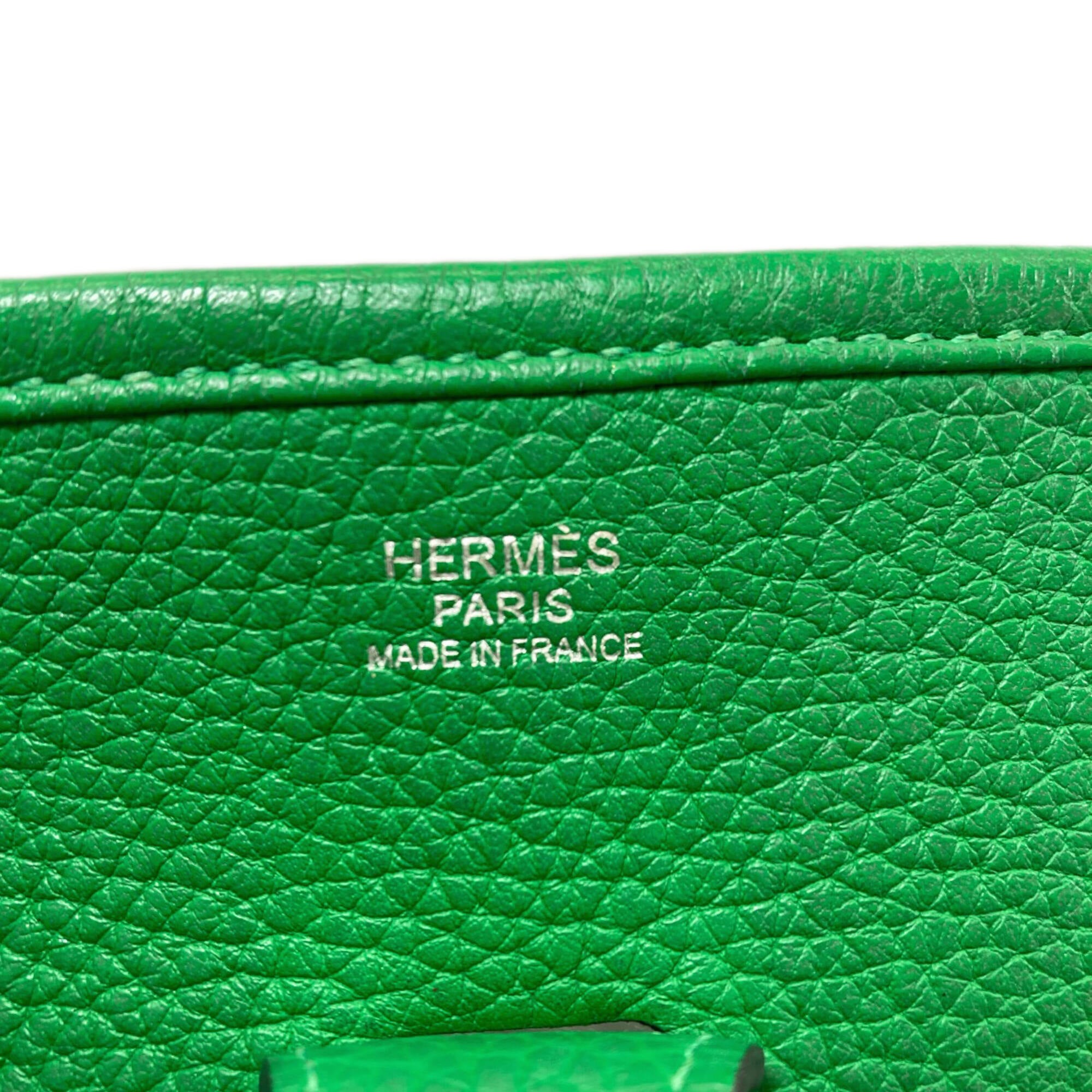 Hermes Green Shoulder Bag (Pre-Owned)