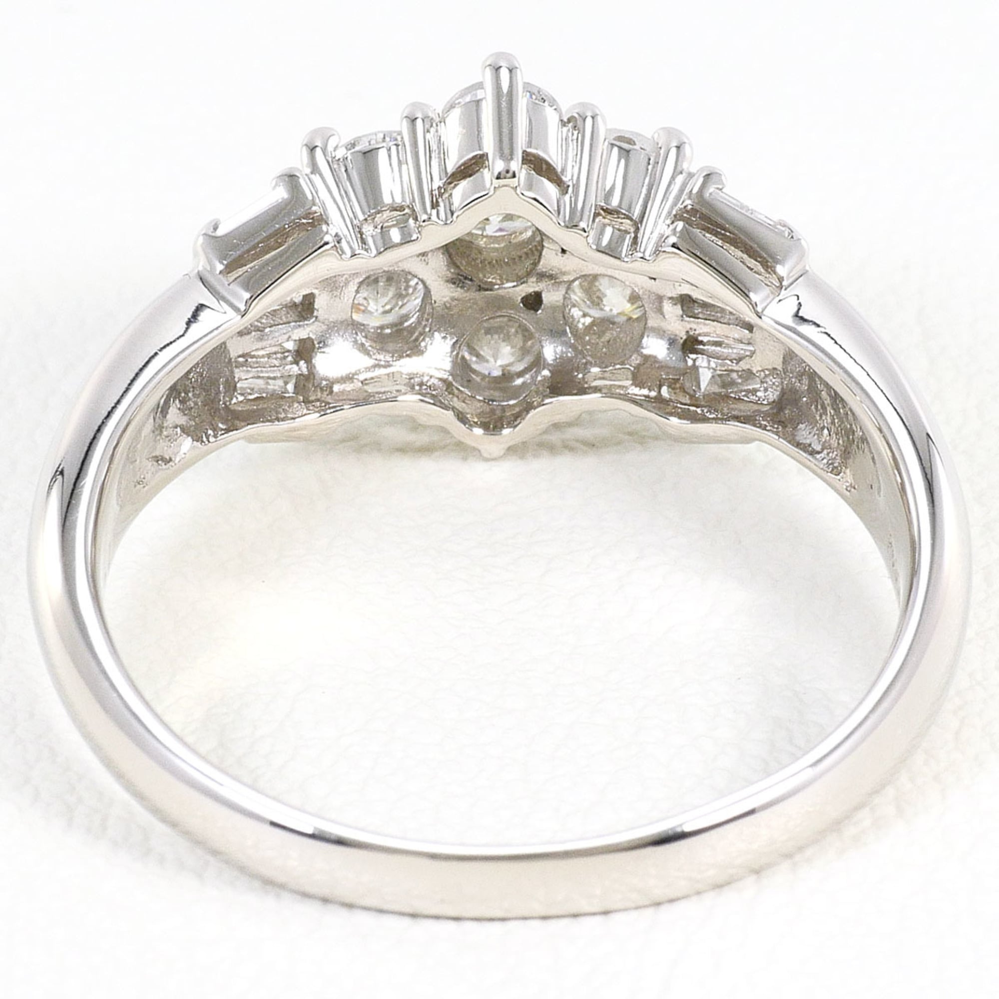 Unbranded Platinum Platinum 900 Band Ring (Pre-Owned)