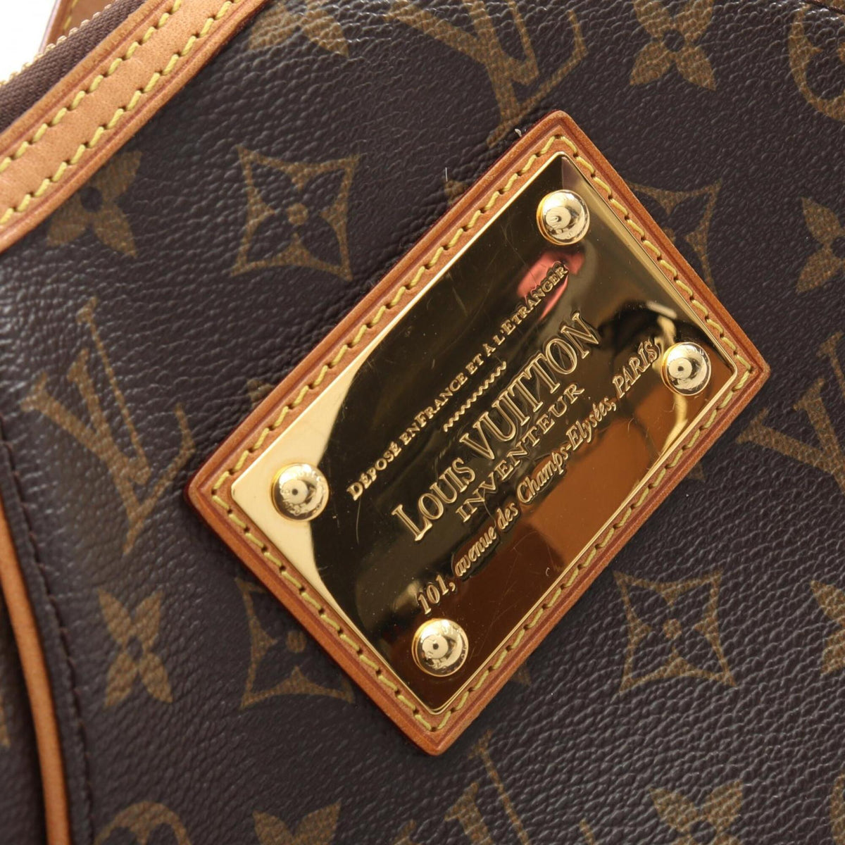 Louis Vuitton Brown Coated Canvas Leather Handbag Shoulder Bag (Pre-Owned)