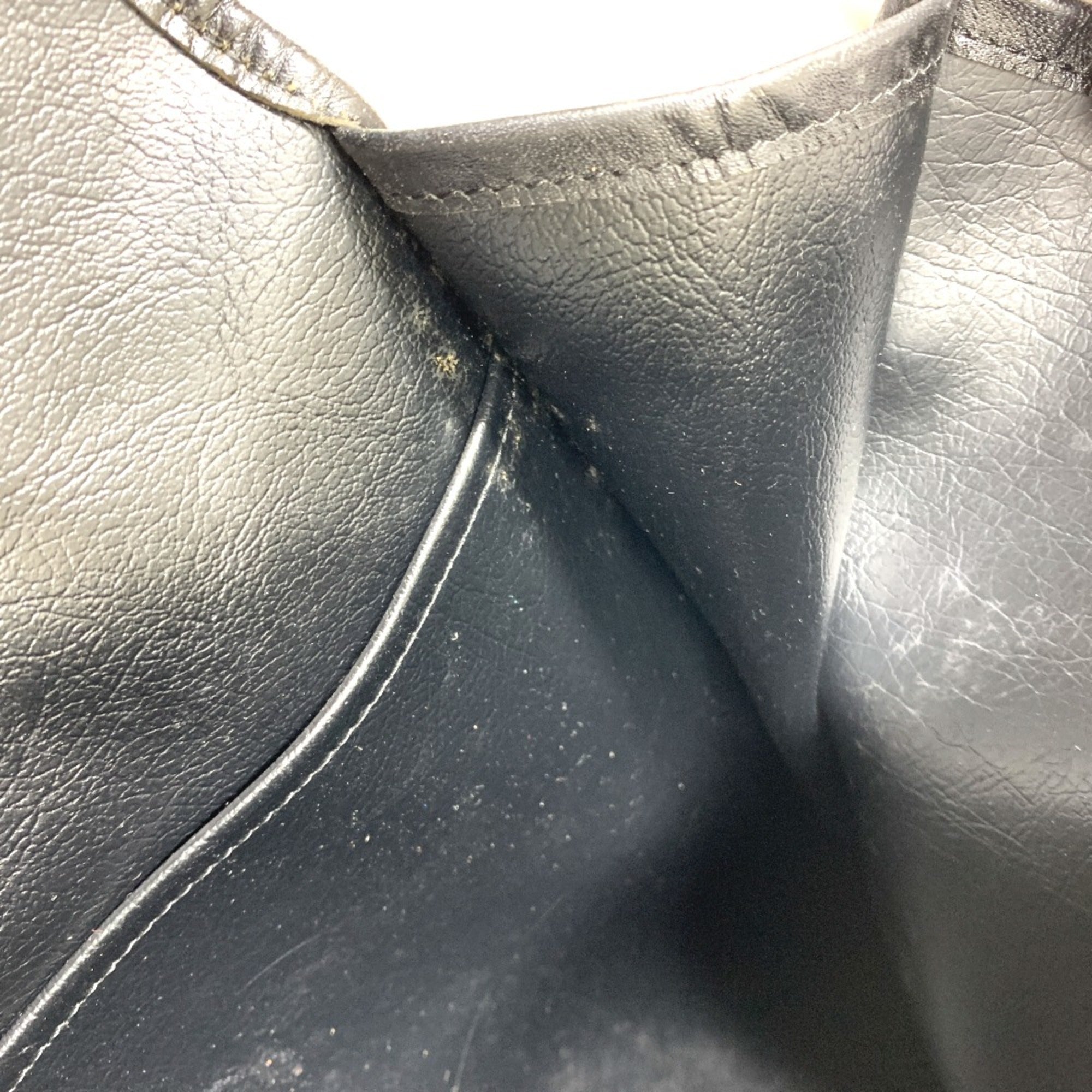 Burberry Beige Other Clutch Bag (Pre-Owned)