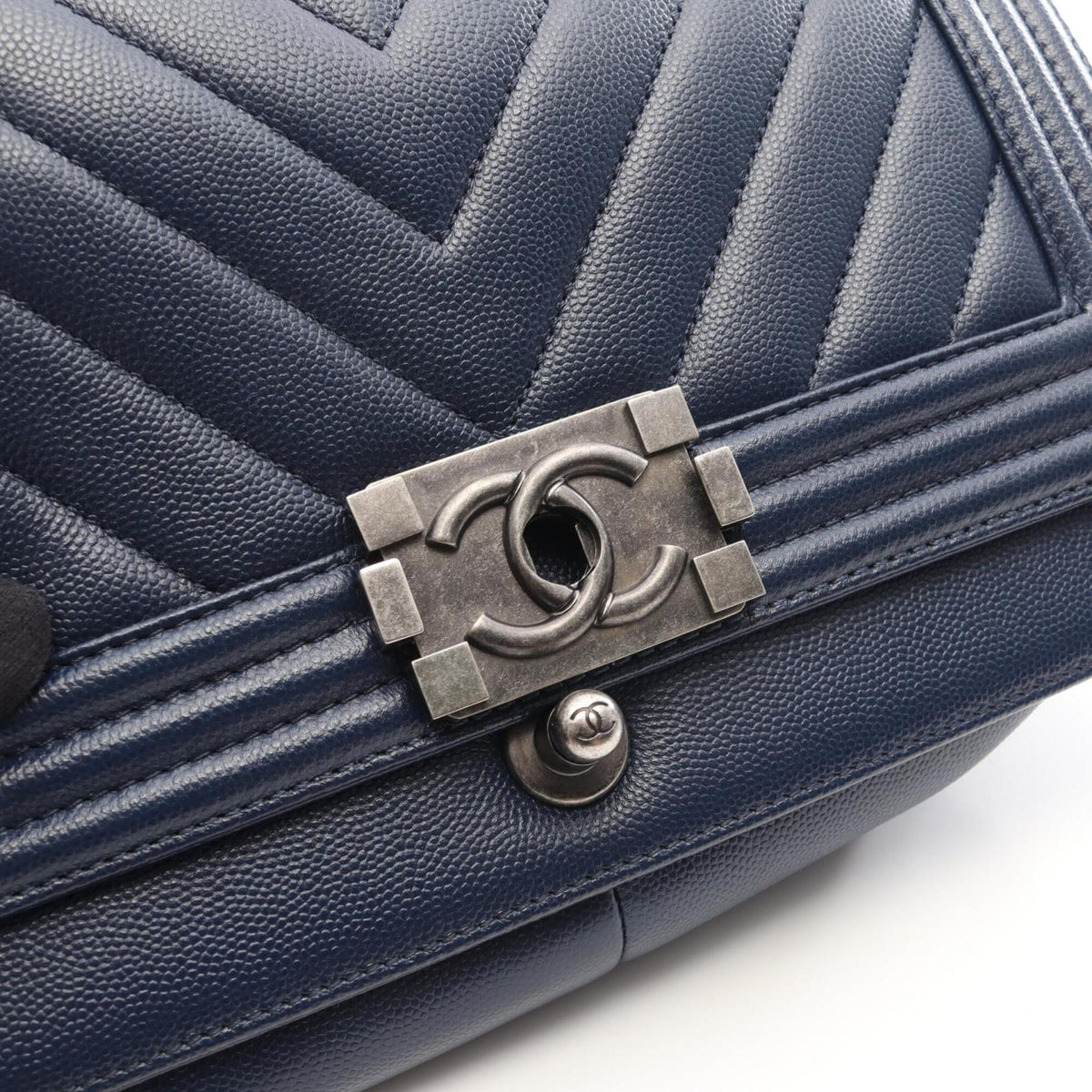 Chanel Navy Grained Calfskin Shoulder Bag (Pre-Owned)