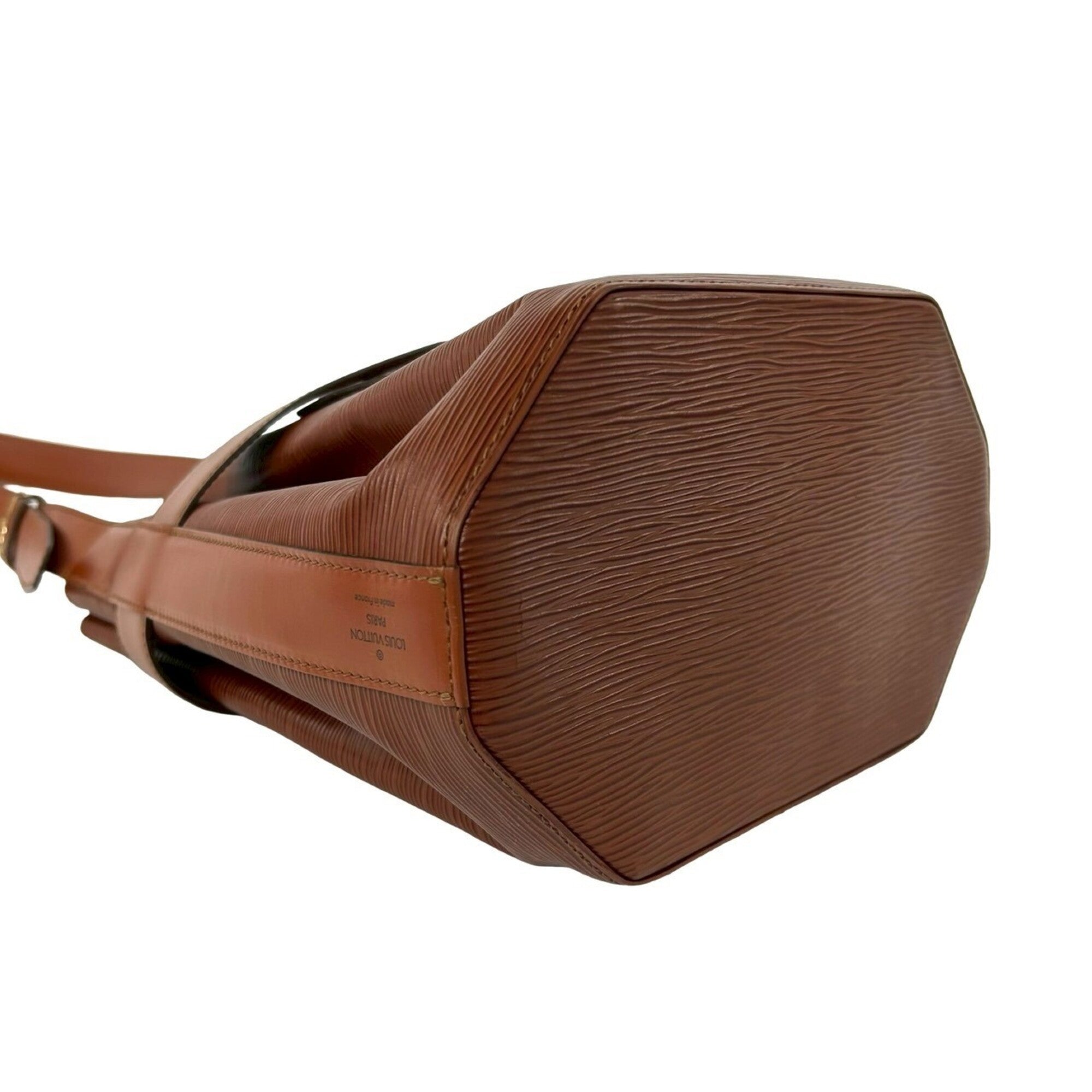 Louis Vuitton Brown Leather Shoulder Bag (Pre-Owned)