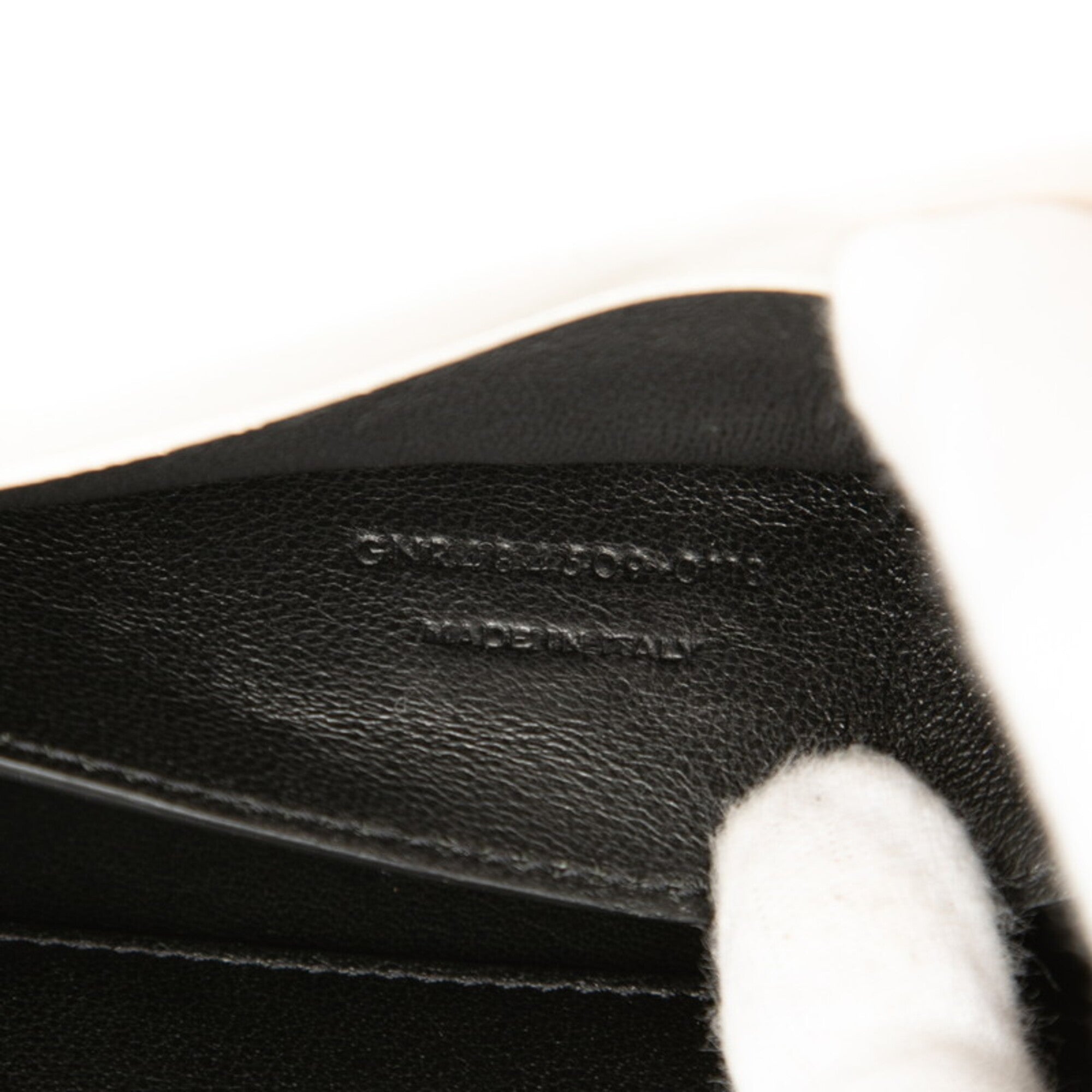 Saint Laurent White Leather Shoulder Bag (Pre-Owned)