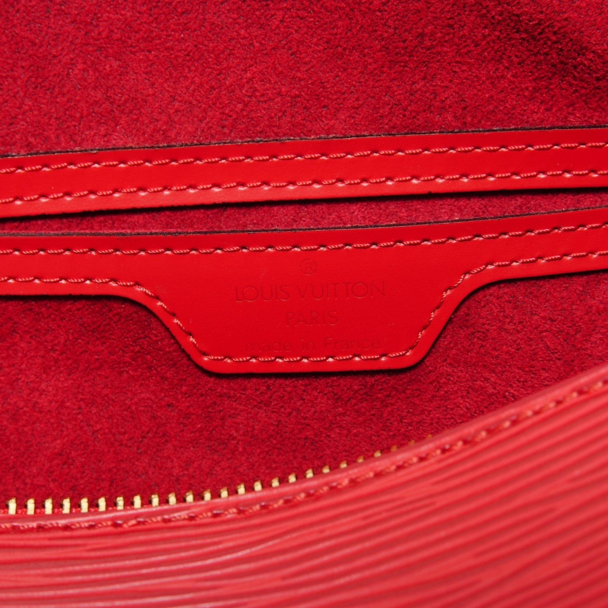 Louis Vuitton Red Color Pouch Shoulder Bag (Pre-Owned)