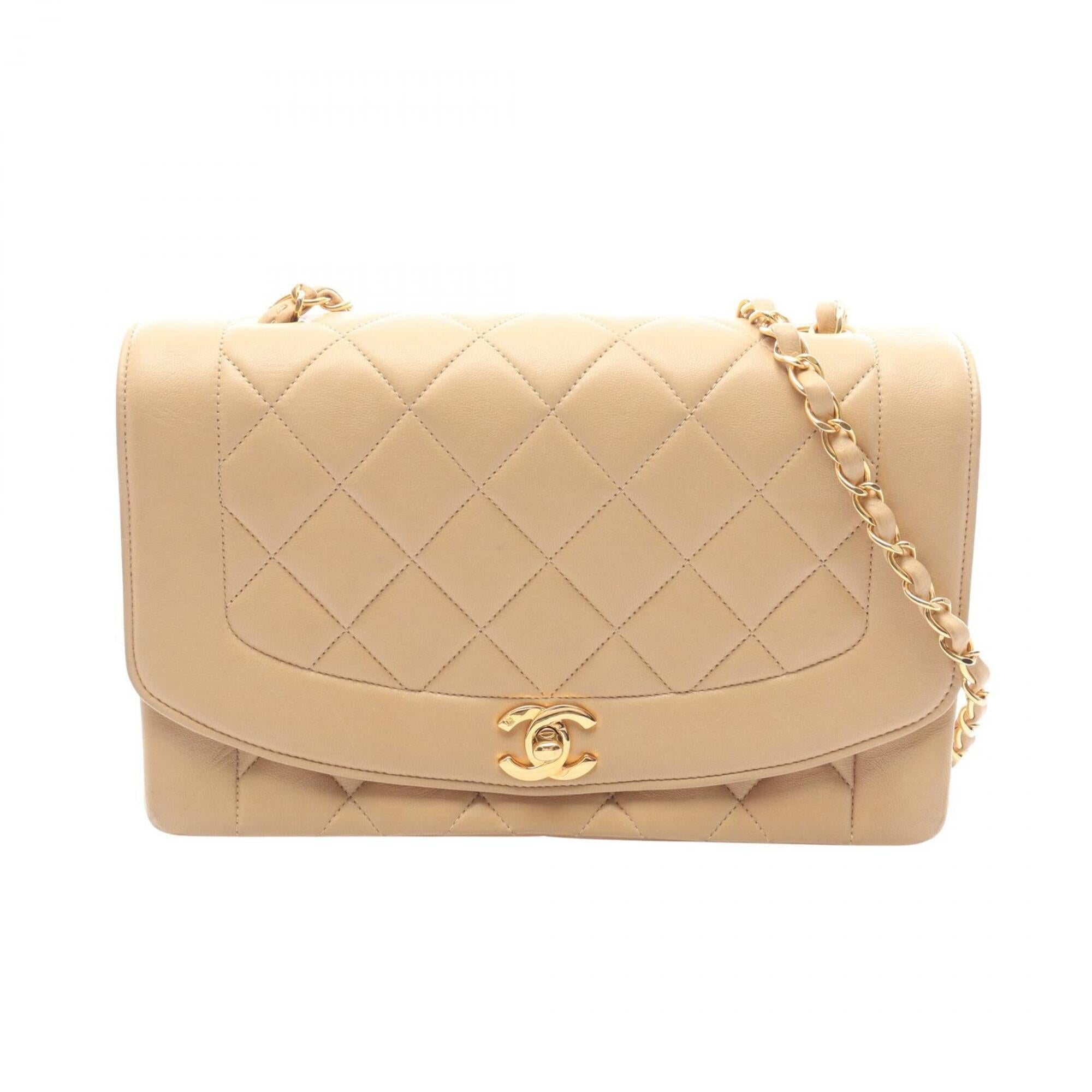 Chanel Beige Leather Handbag Shoulder Bag (Pre-Owned)