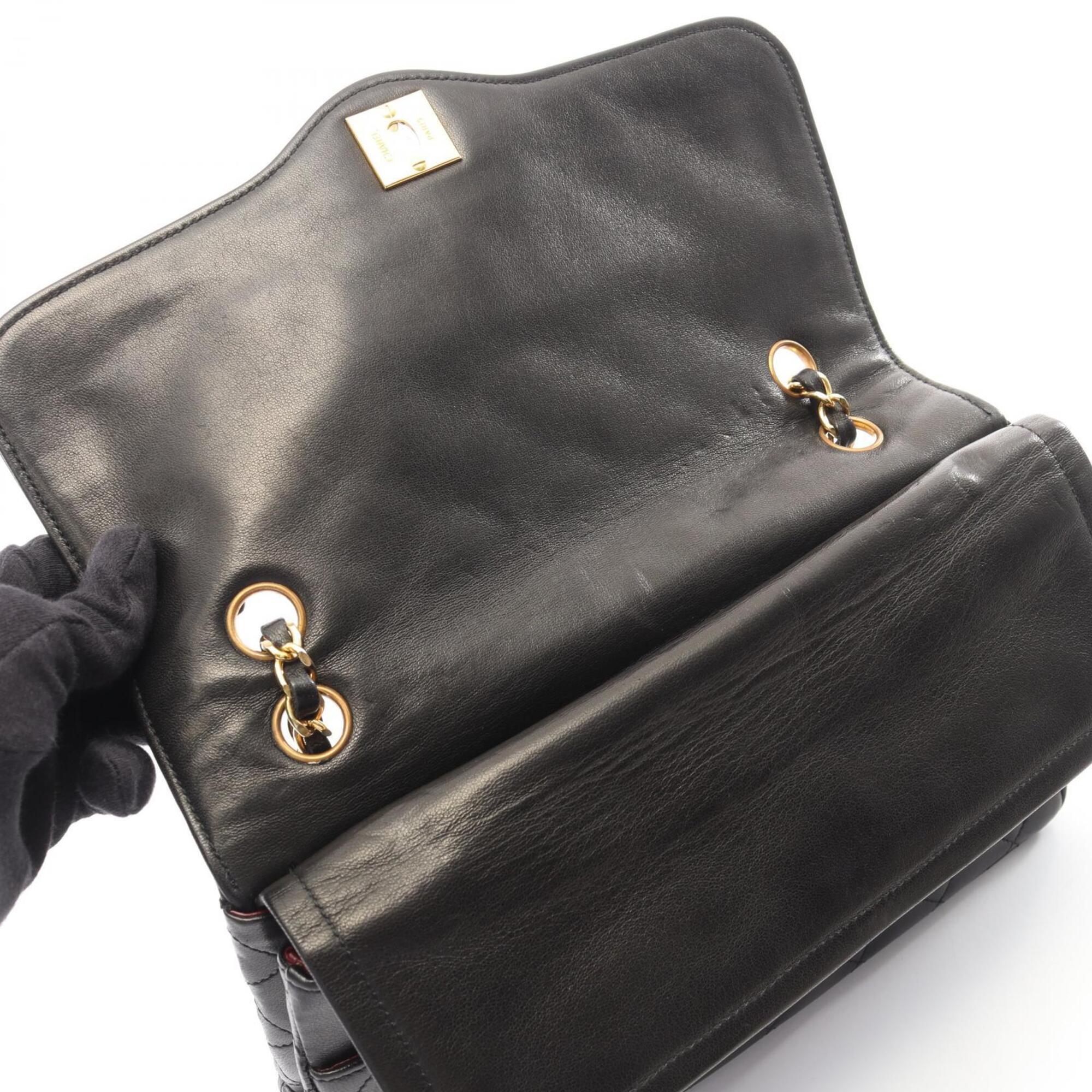 Chanel Black Leather Handbag Shoulder Bag (Pre-Owned)