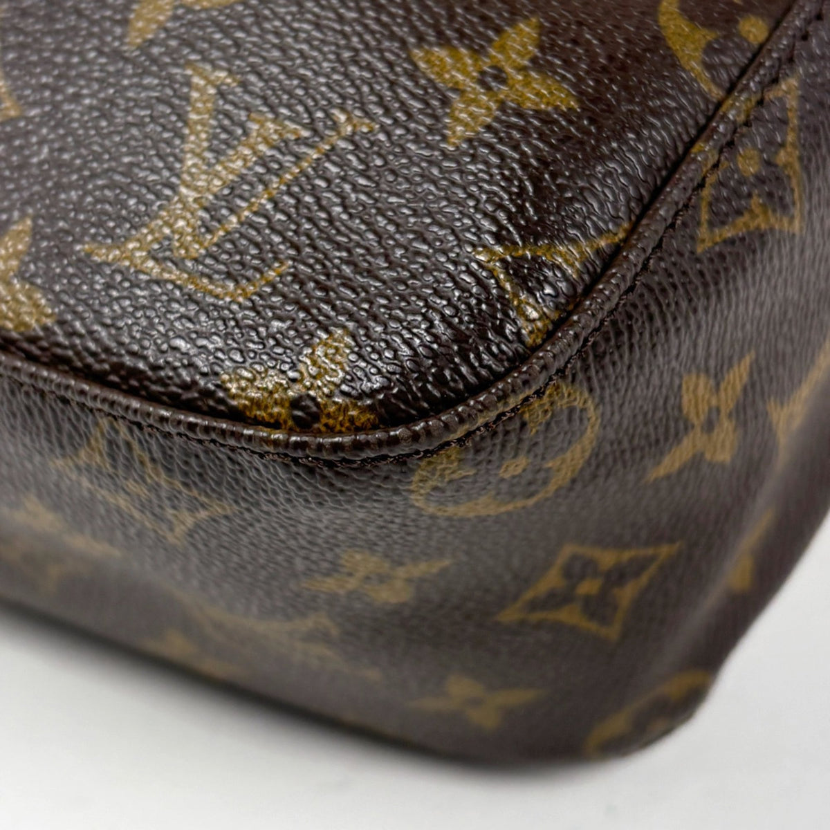Louis Vuitton Brown Monogram Shoulder Bag (Pre-Owned)
