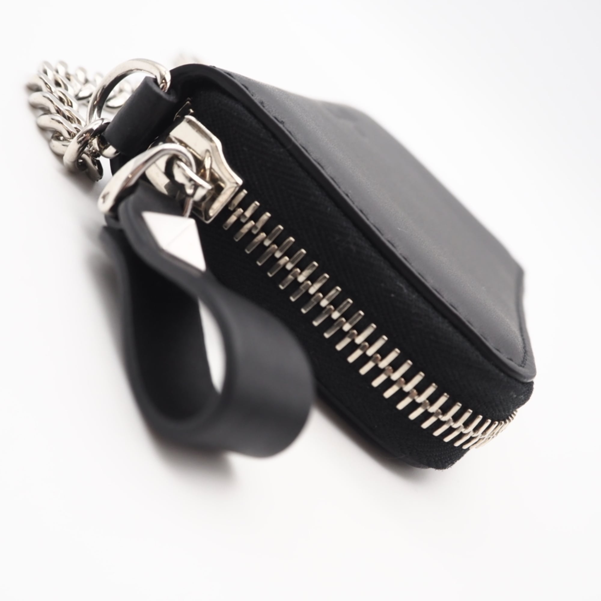 Valentino Black Red Color Leather Coin Purse/Coin Case (Pre-Owned)