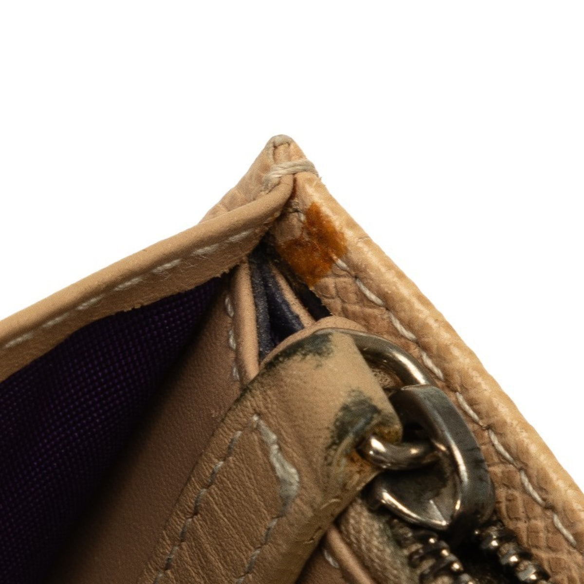 Bvlgari Beige Leather Long Wallet (Bi-Fold) (Pre-Owned)