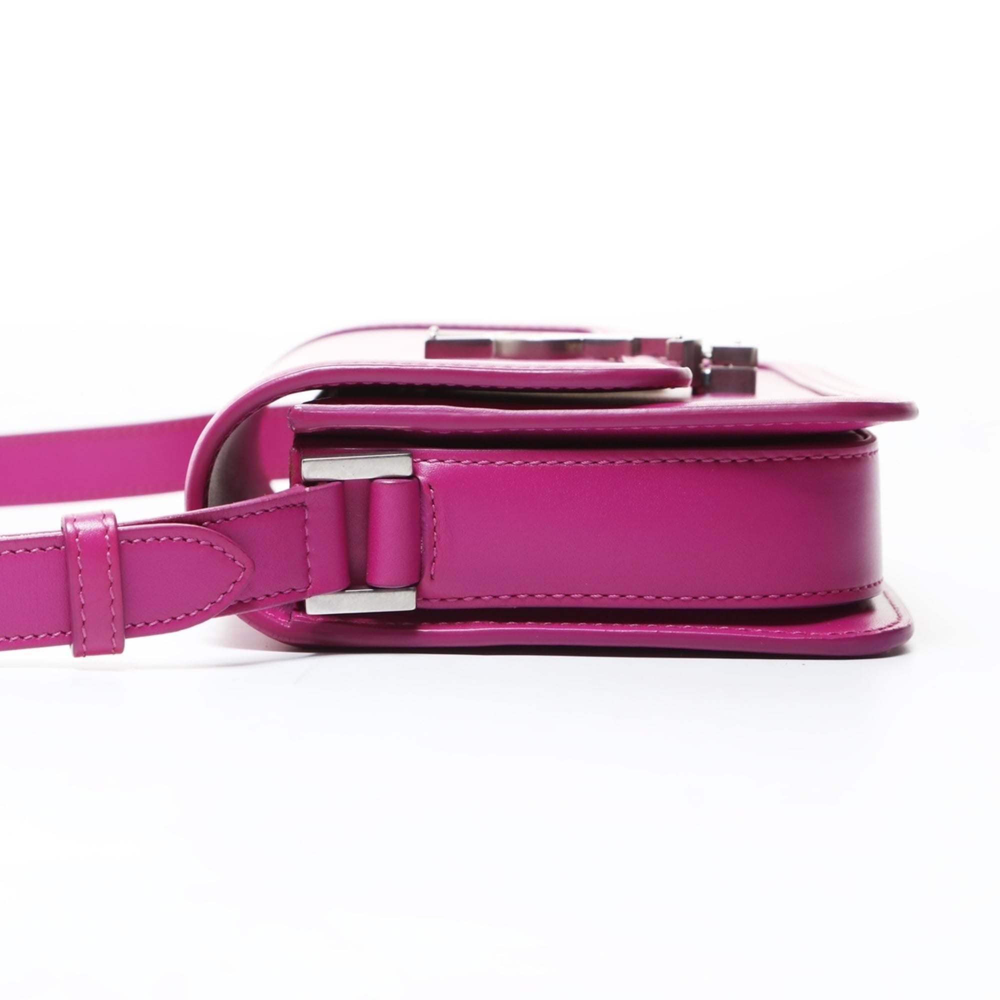Yves Saint Laurent Pink Shoulder Bag (Pre-Owned)