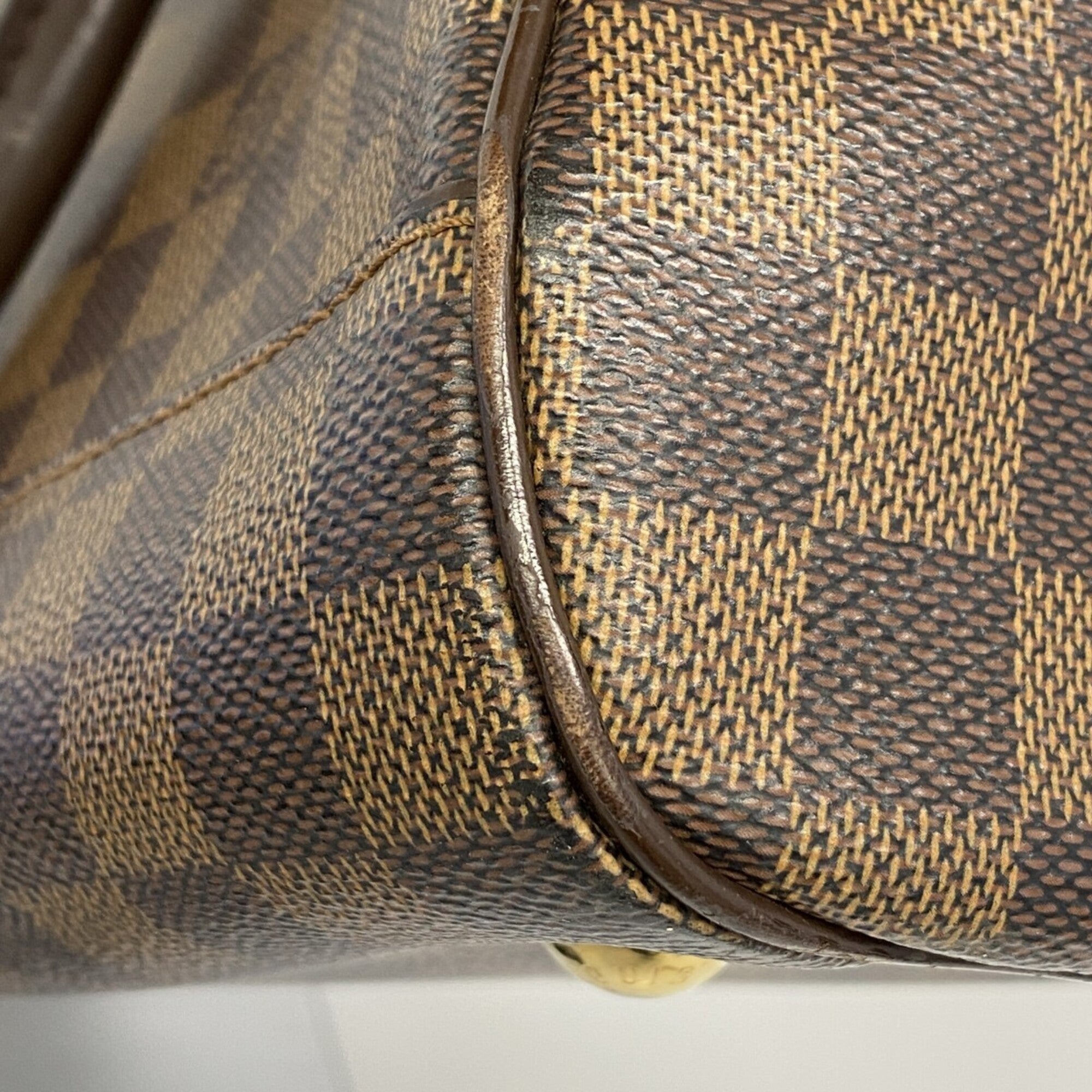 Louis Vuitton Ebene Handbag (Pre-Owned)