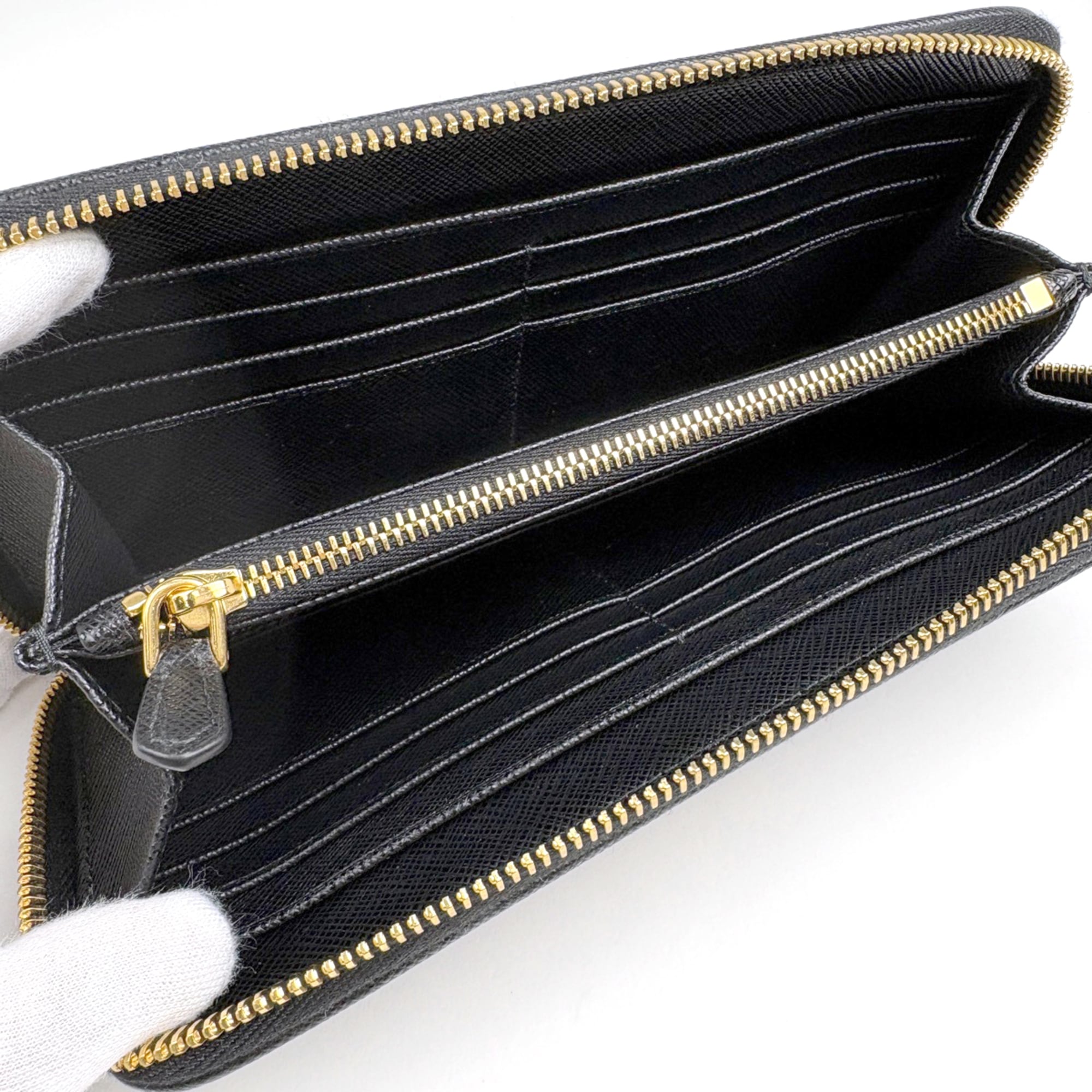 Prada Black Nylon Leather Long Wallet (Bi-Fold) (Pre-Owned)