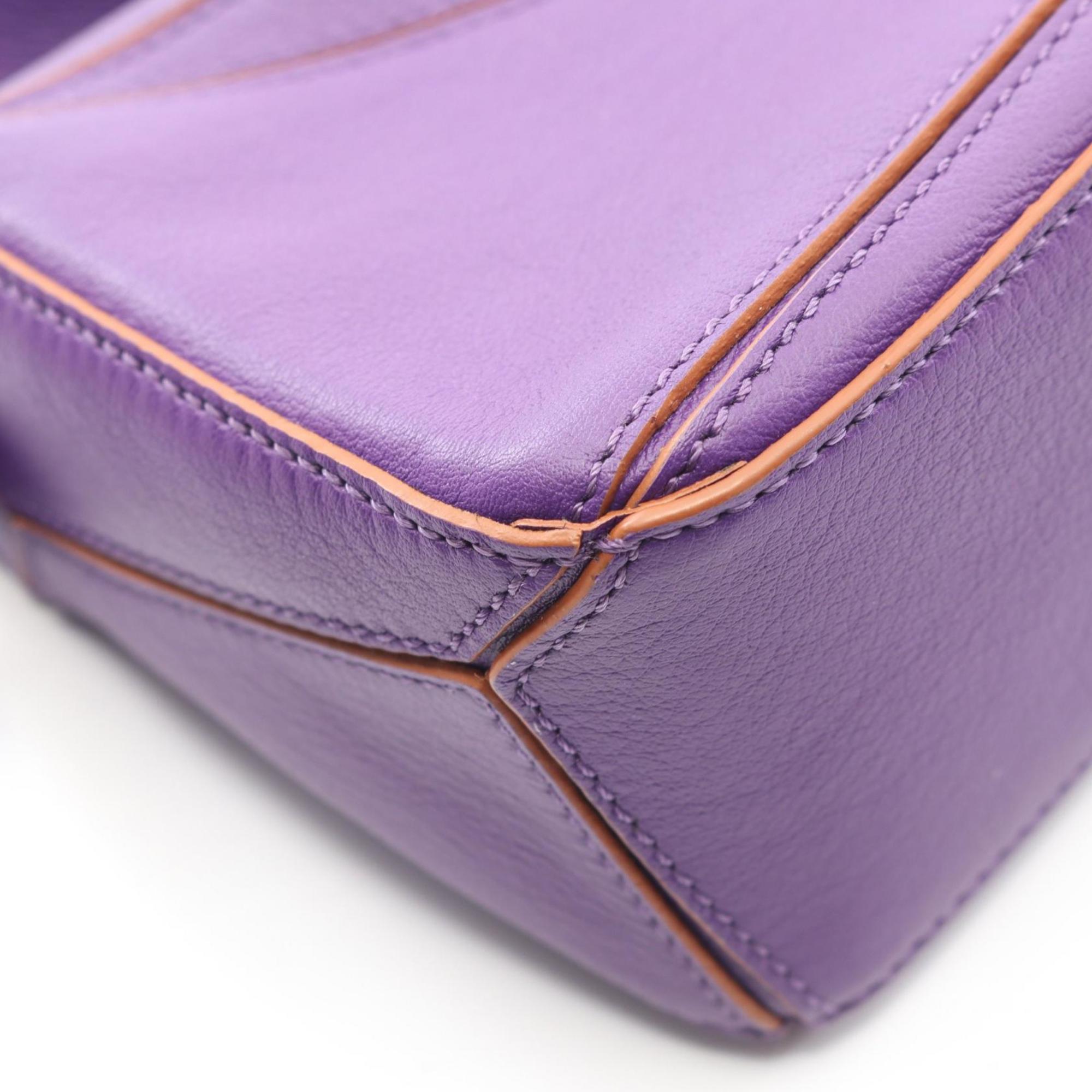 Loewe Purple Leather Handbag (Pre-Owned)