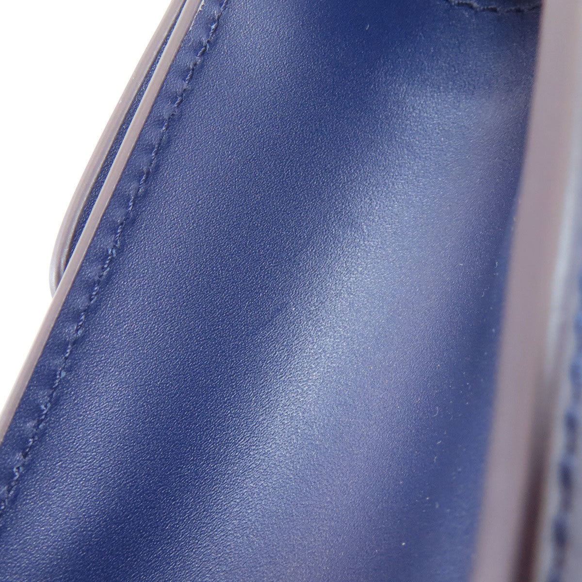 Gucci Navy Leather Shoulder Bag (Pre-Owned)