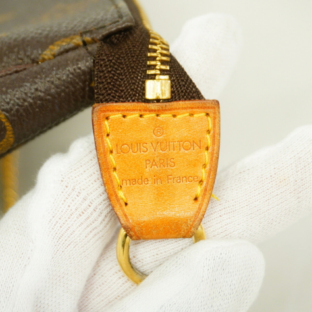 Louis Vuitton Brown Pouch (Pre-Owned)