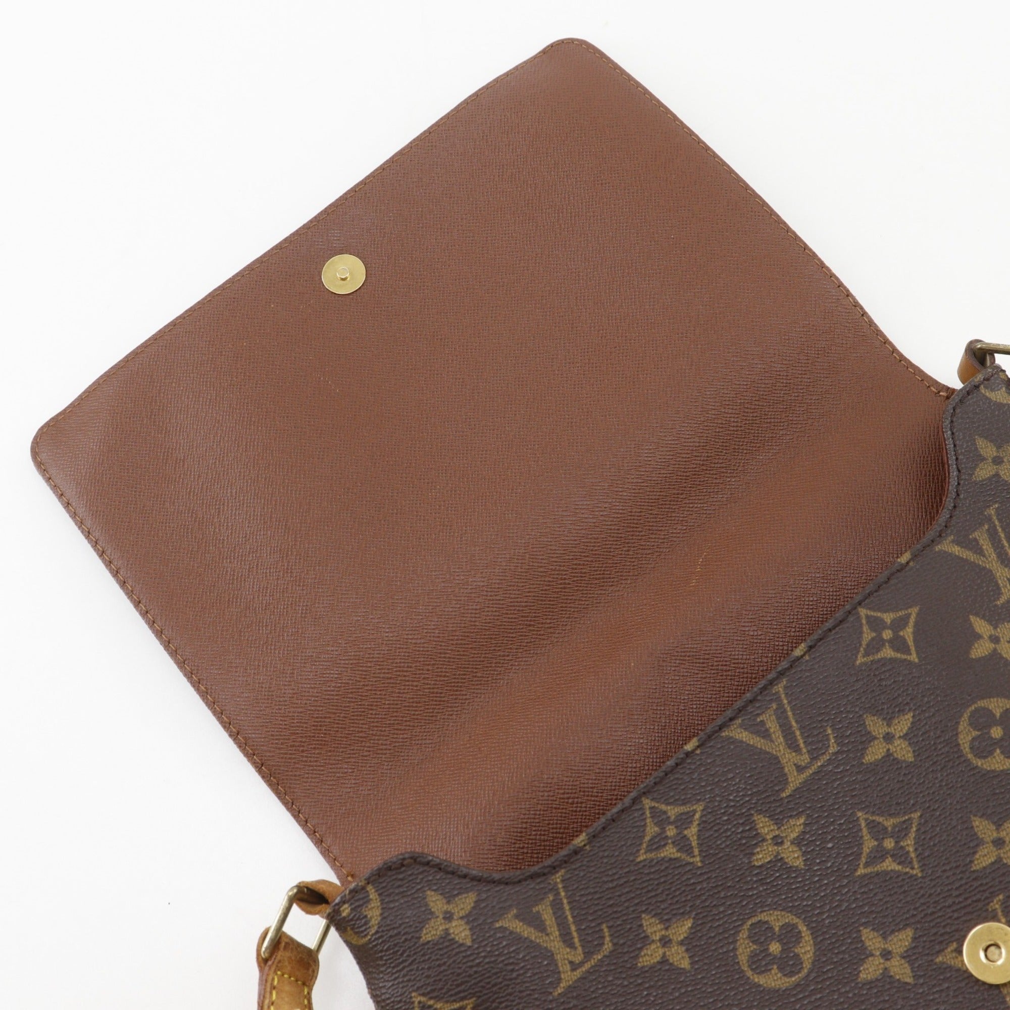 Louis Vuitton Brown Monogram Monogram Shoulder Bag (Pre-Owned)