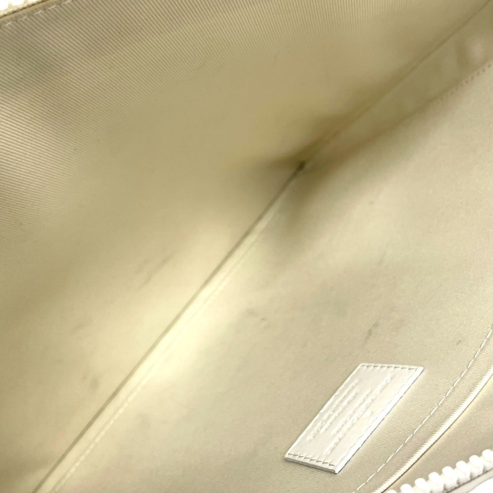 Louis Vuitton Blanc White Leather Clutch Bag Pochette (Pre-Owned)