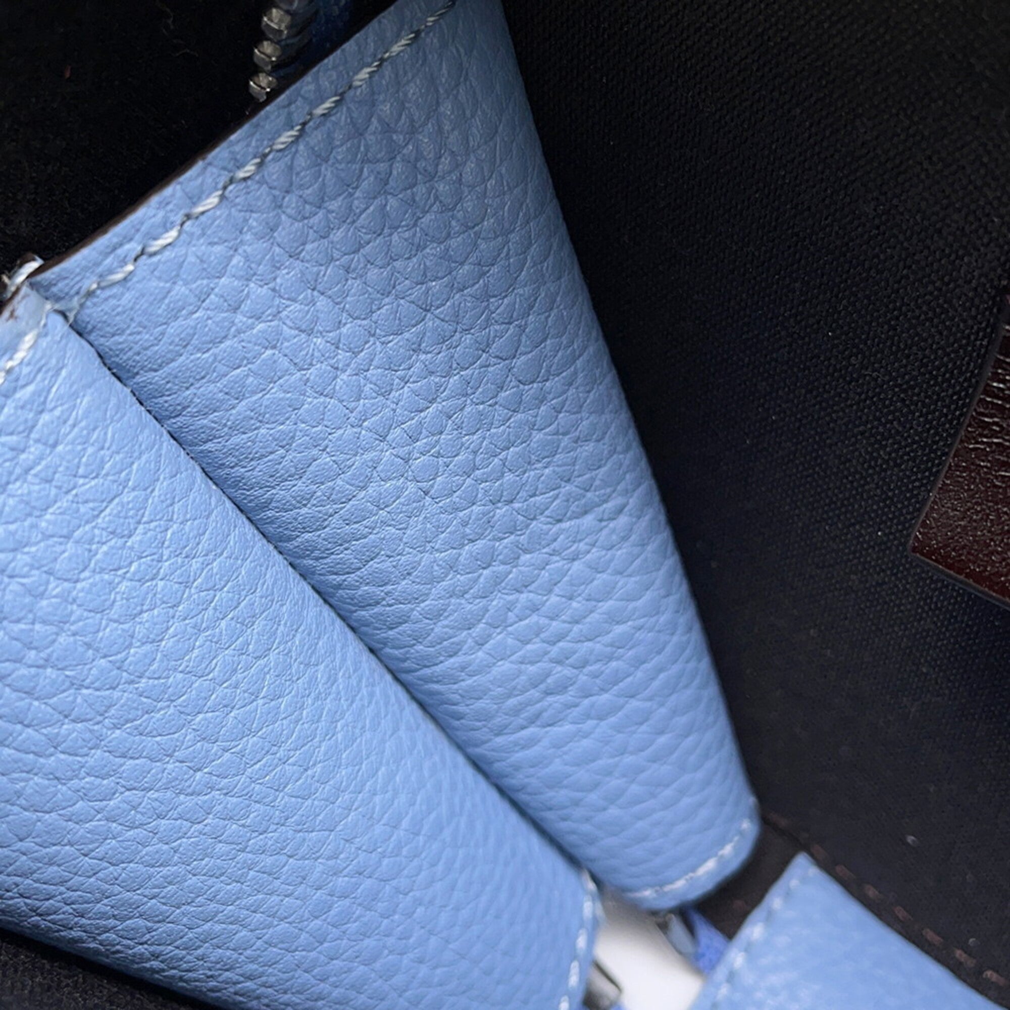 Fendi Light Blue Leather Pouch Shoulder Bag (Pre-Owned)