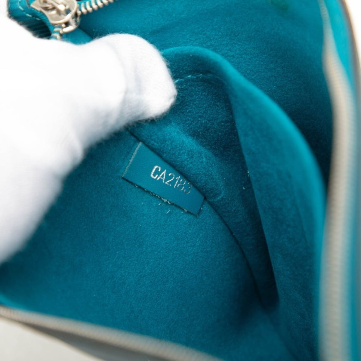 Louis Vuitton Blue Green Cyan Leather Shoulder Bag Tote Bag (Pre-Owned)