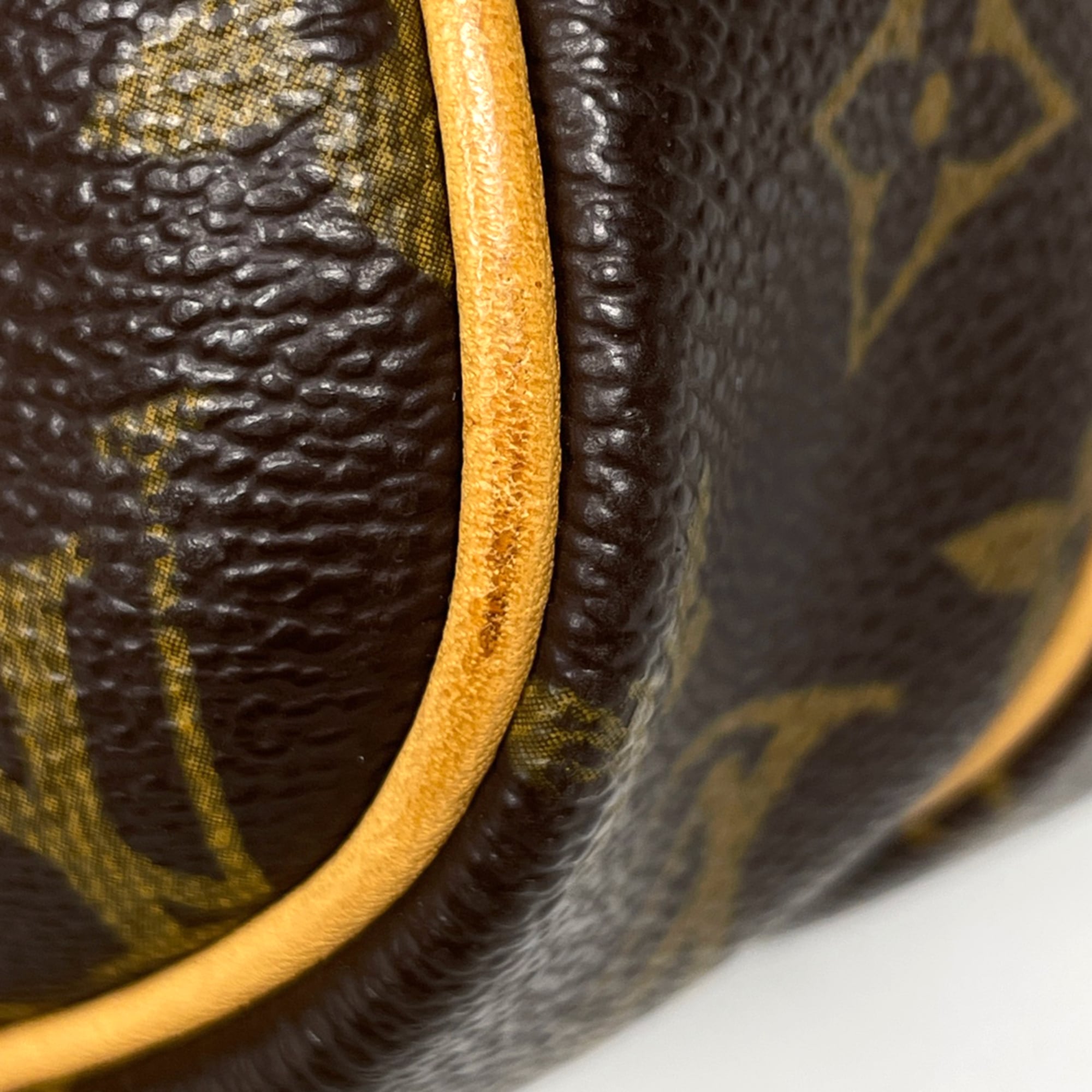 Louis Vuitton Brown Monogram Monogram Shoulder Bag (Pre-Owned)