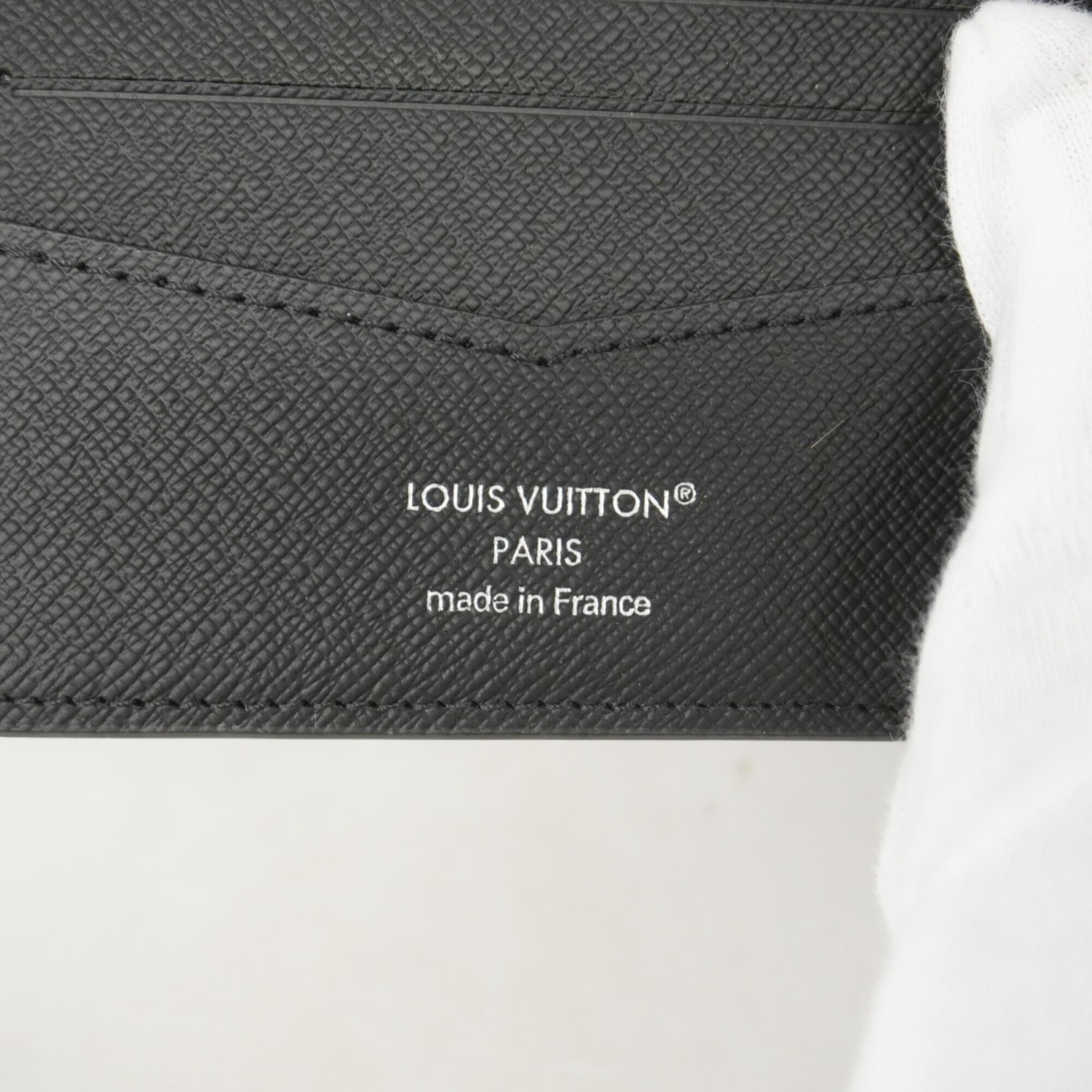 Louis Vuitton Black Bill Wallet (Bi-Fold) (Pre-Owned)