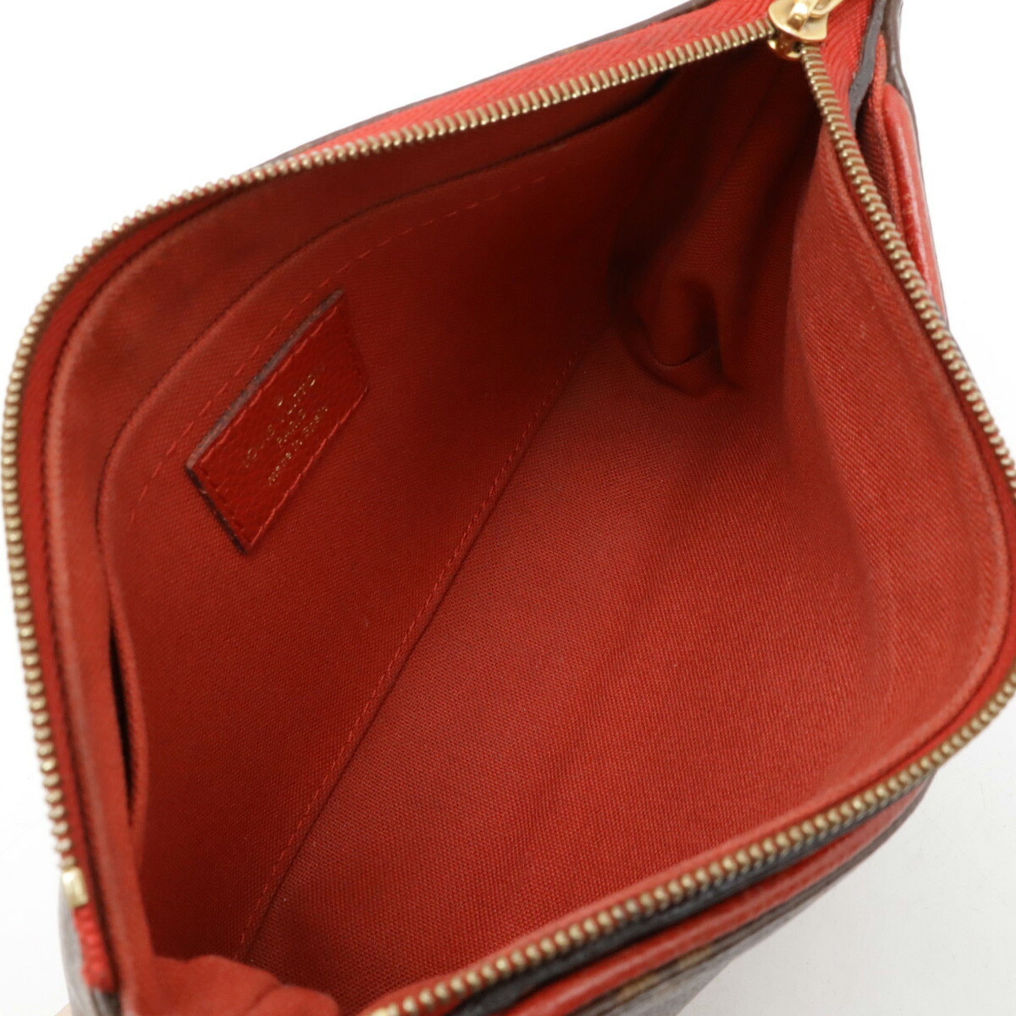 Louis Vuitton Cerise Monogram Red Color Monogram Leather Clutch Bag Shoulder Bag (Pre-Owned)